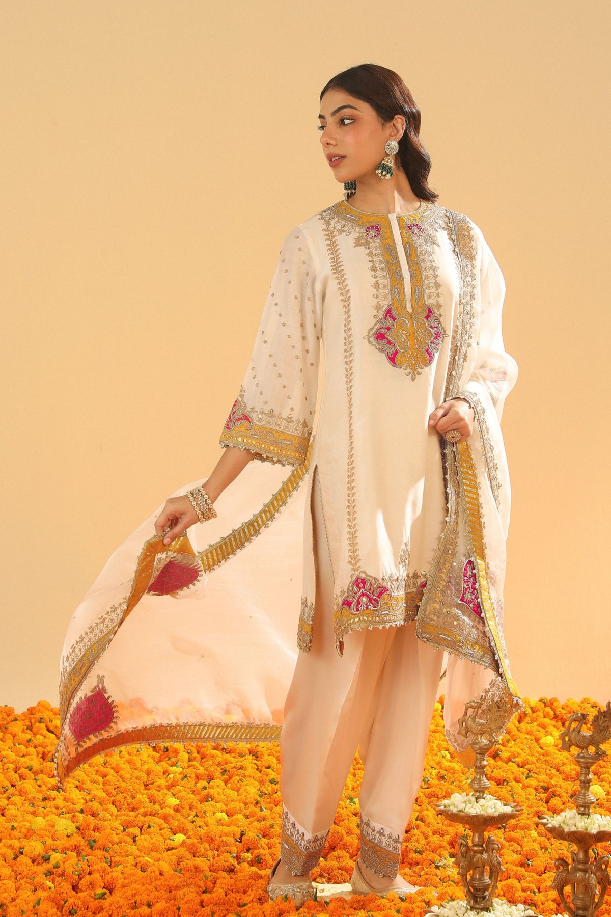 Daisy Ivory Kurta Set