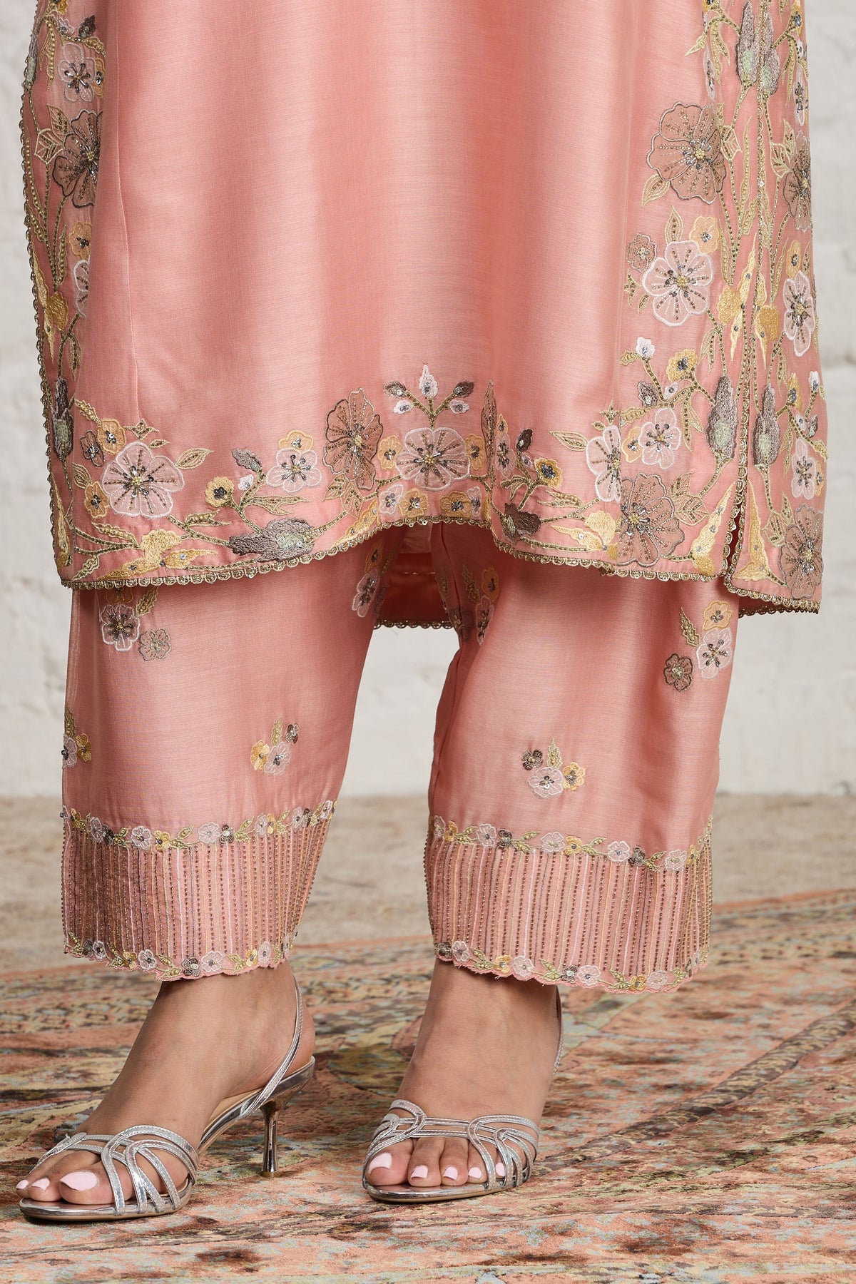 Fern Kurta Peach Pink Set