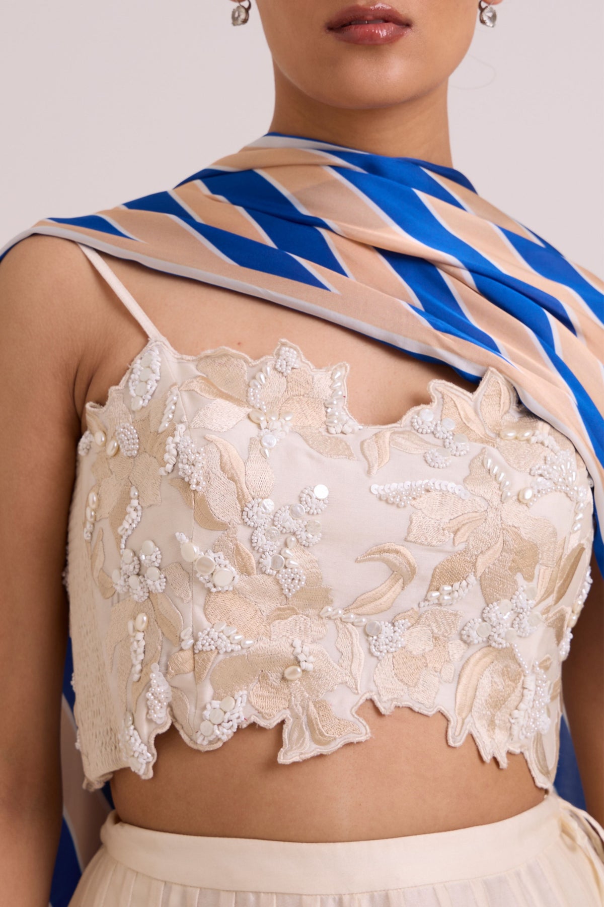 Hansa Snow Laden Skirt Set