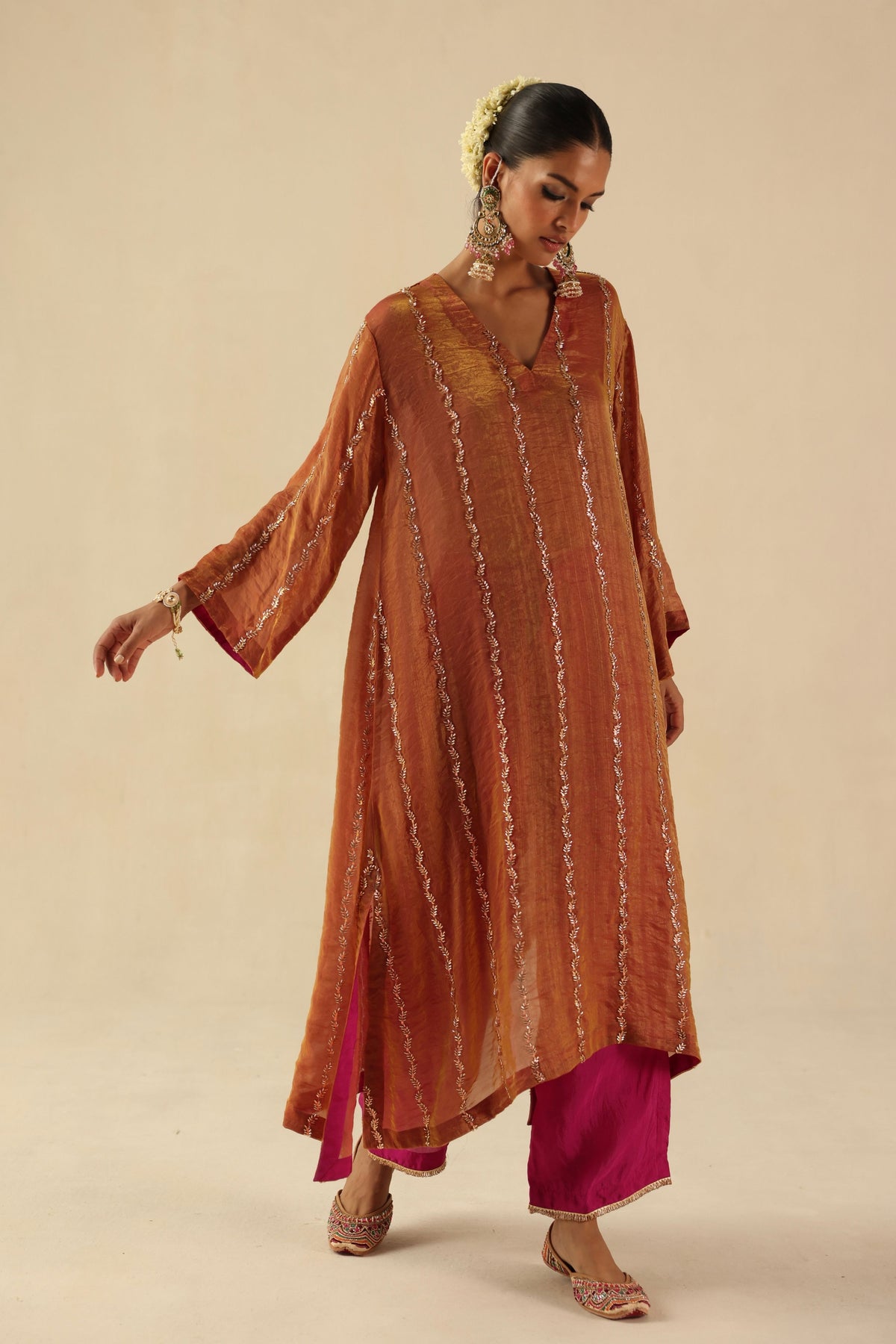 Jhoomar Kurta Set