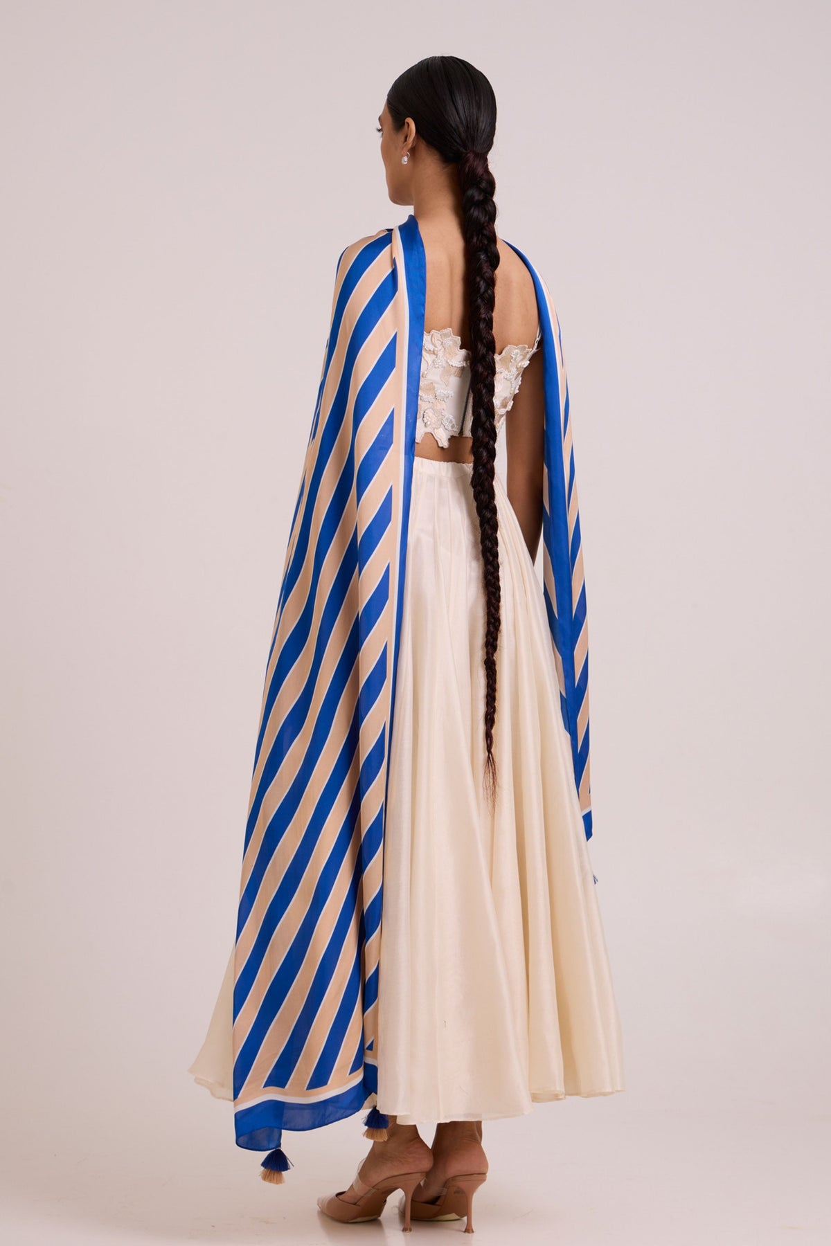 Hansa Snow Laden Skirt Set