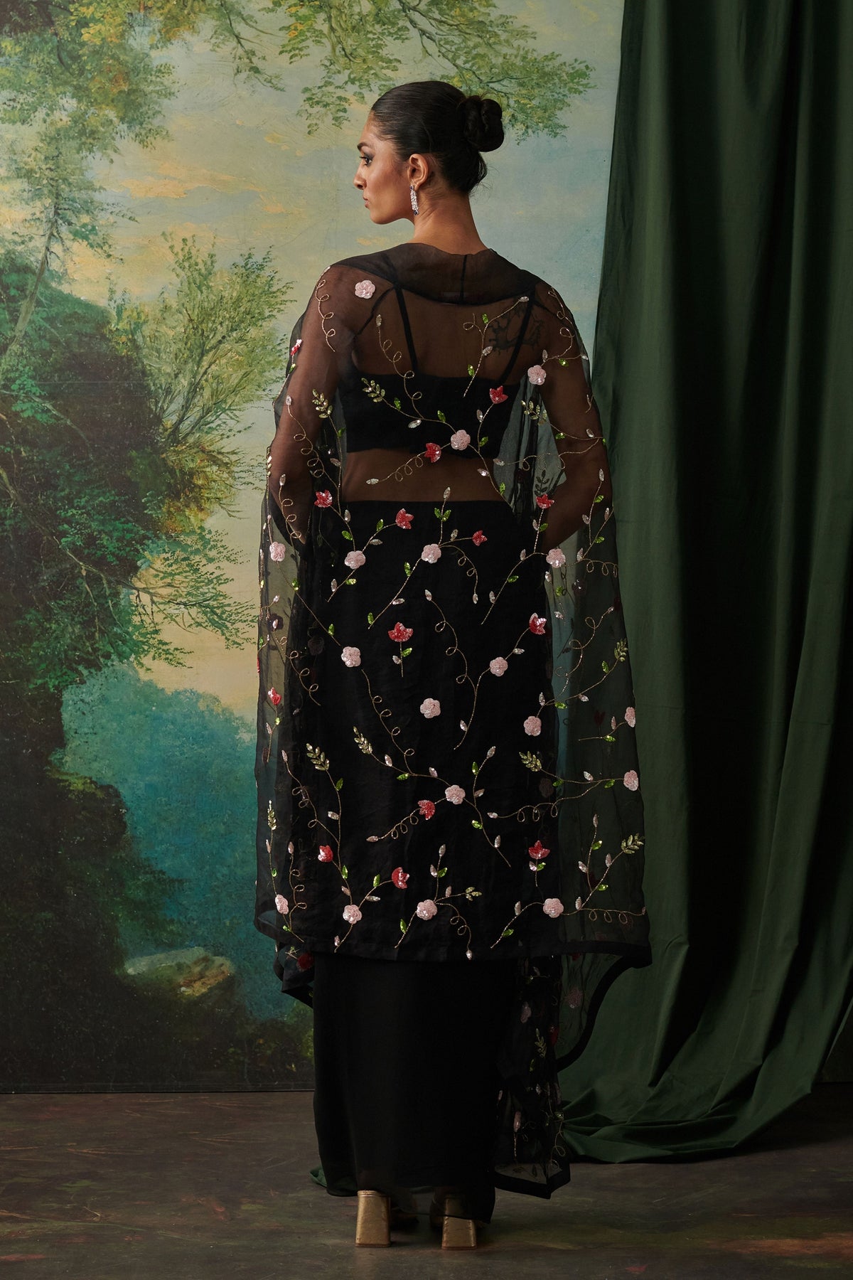 Rang Sasha Tasha Cape Set