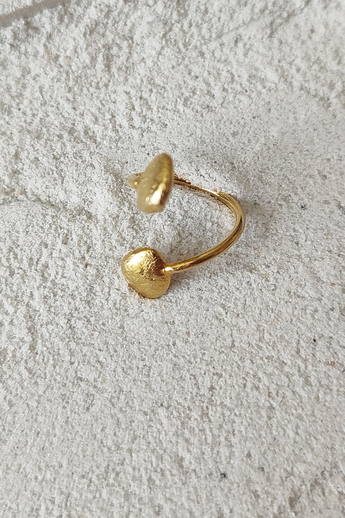Kin Small Golden Ring