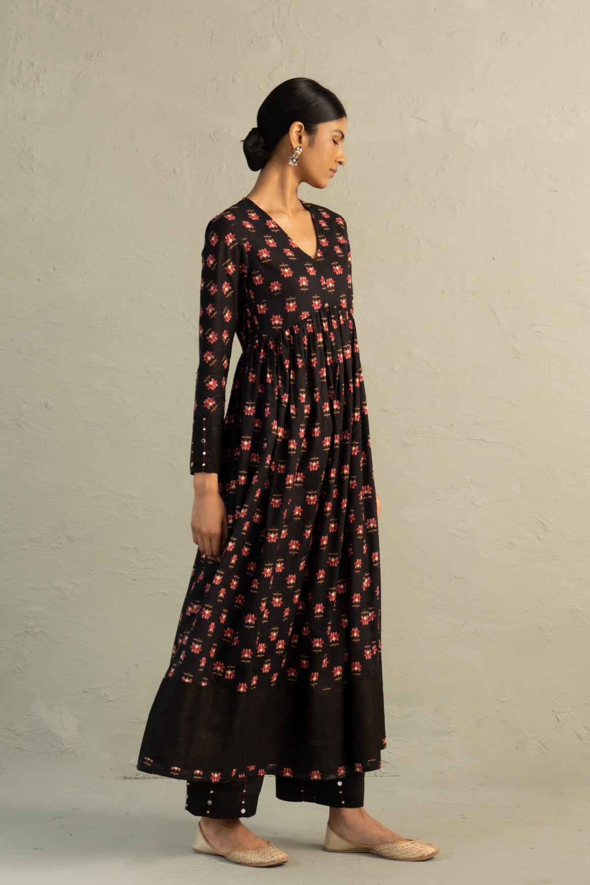 Black Anarkali Set