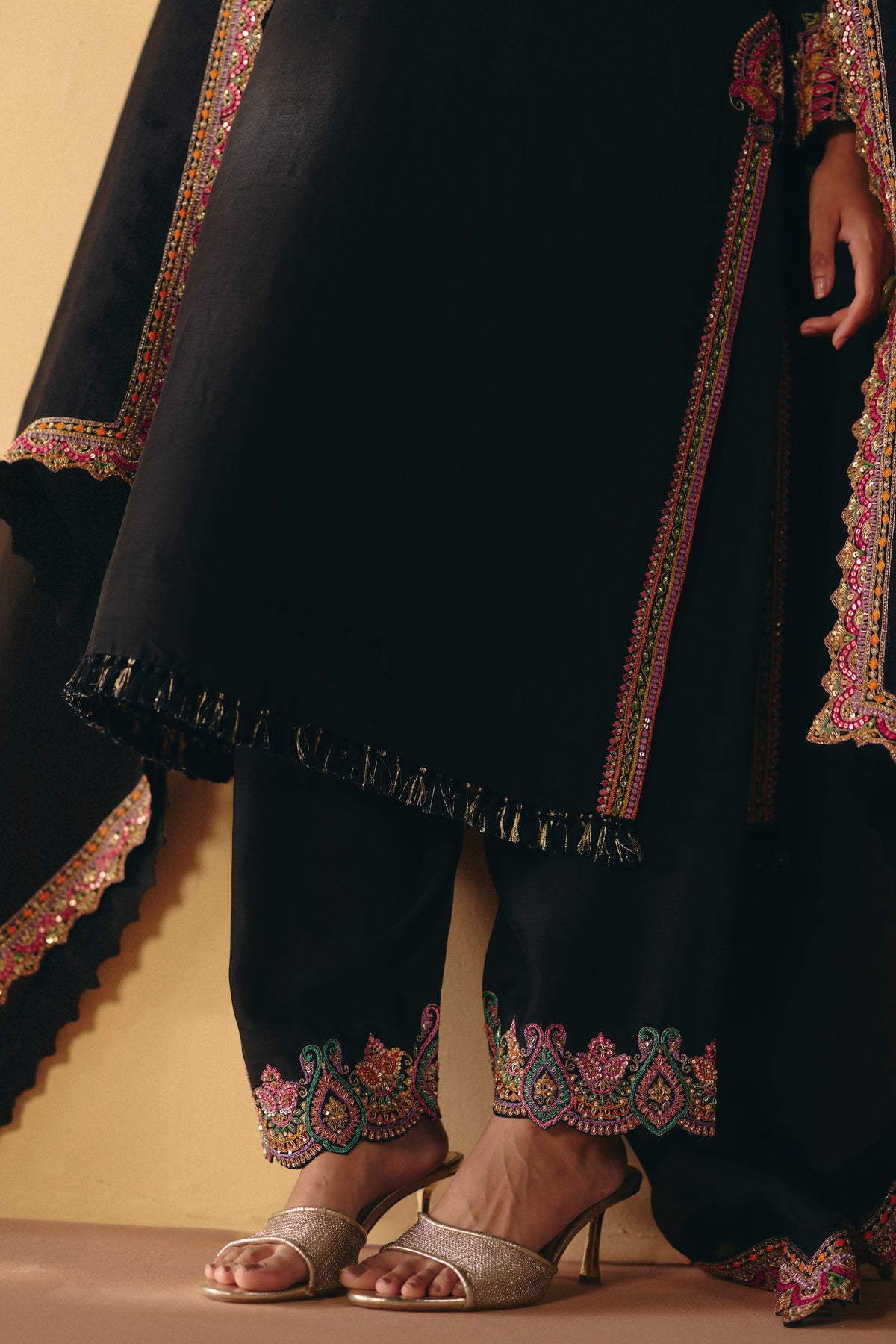 Pravya Kurta Set