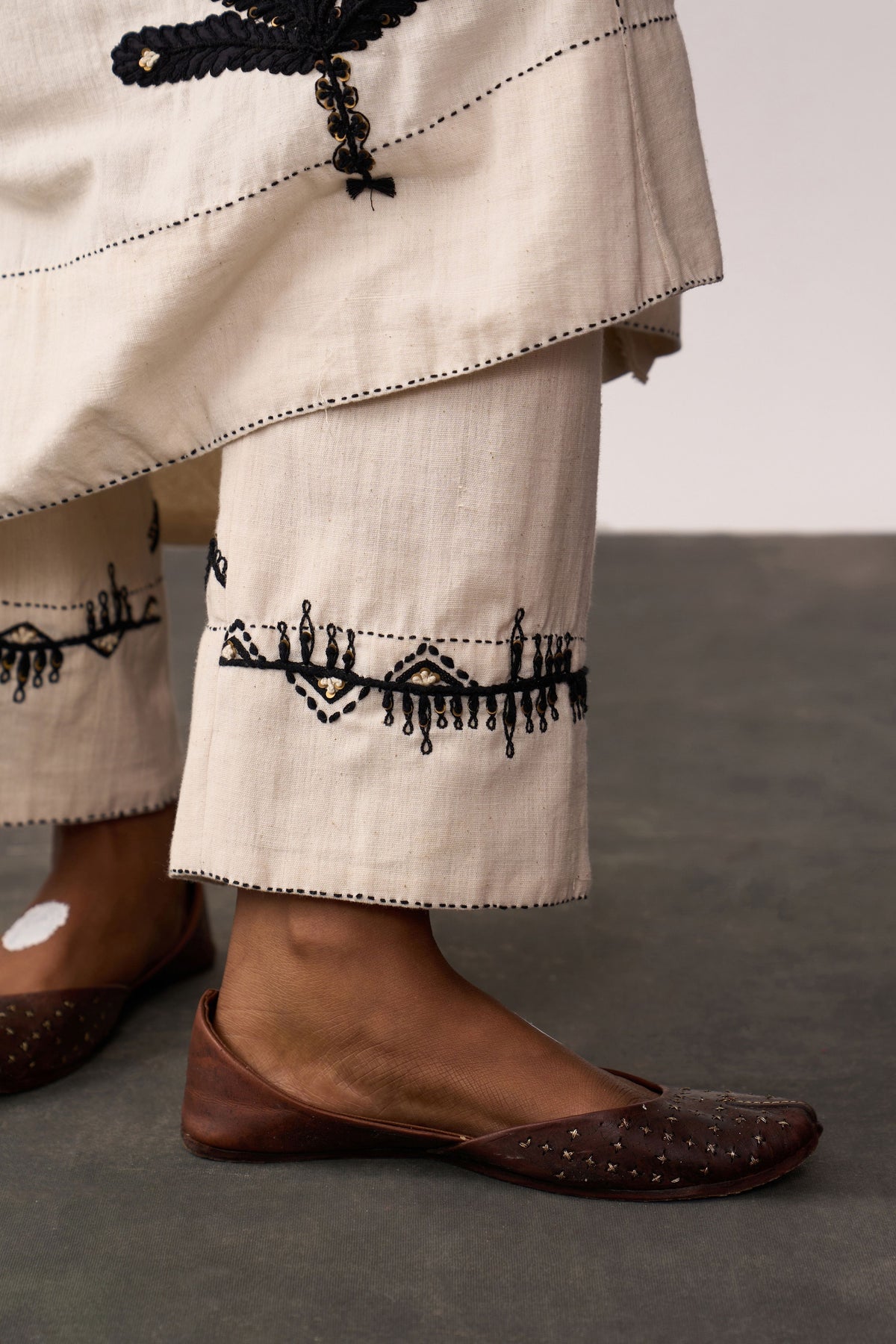 Sucheta Ivory Kurta Set
