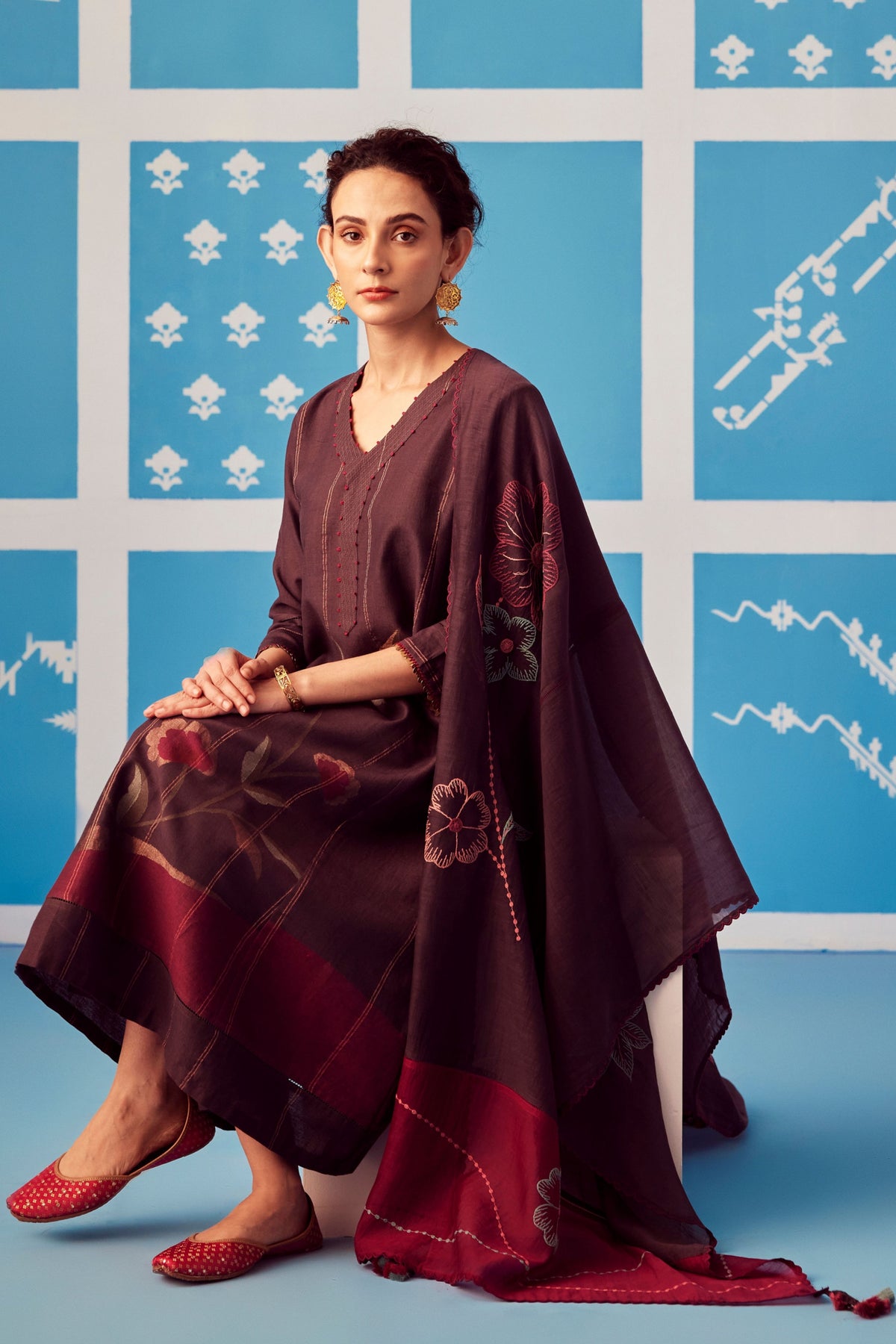 Sunheri Kurta Set