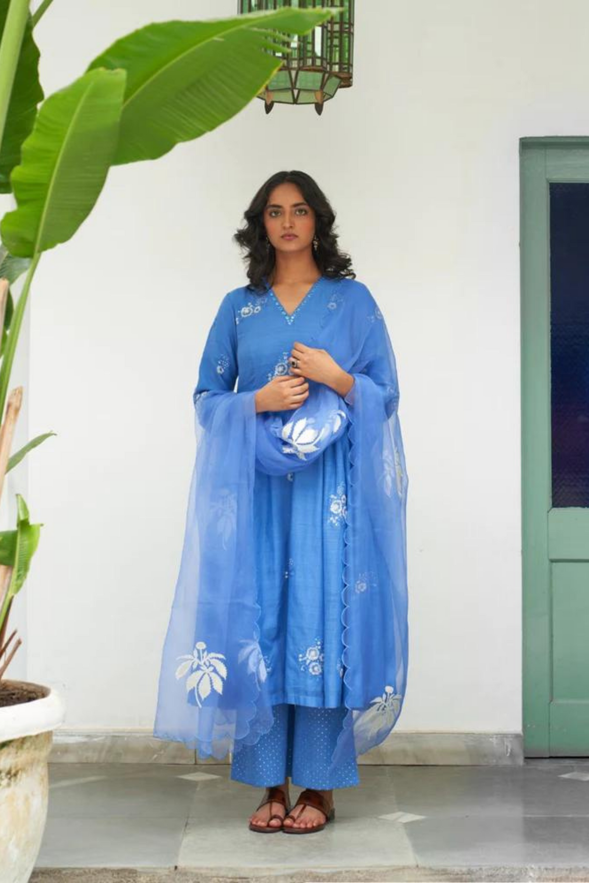 Asmani Sitara Kali Kurta Set