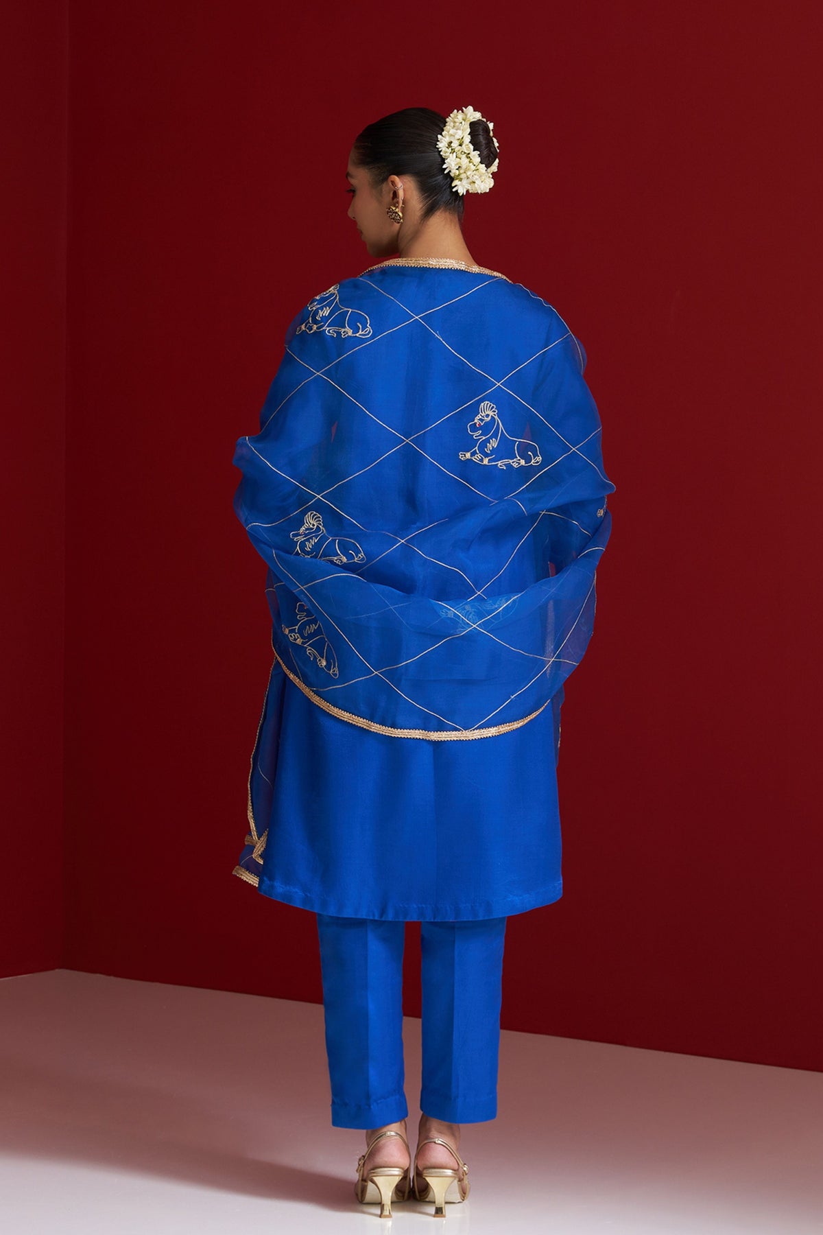 Nilaya Kurta Set