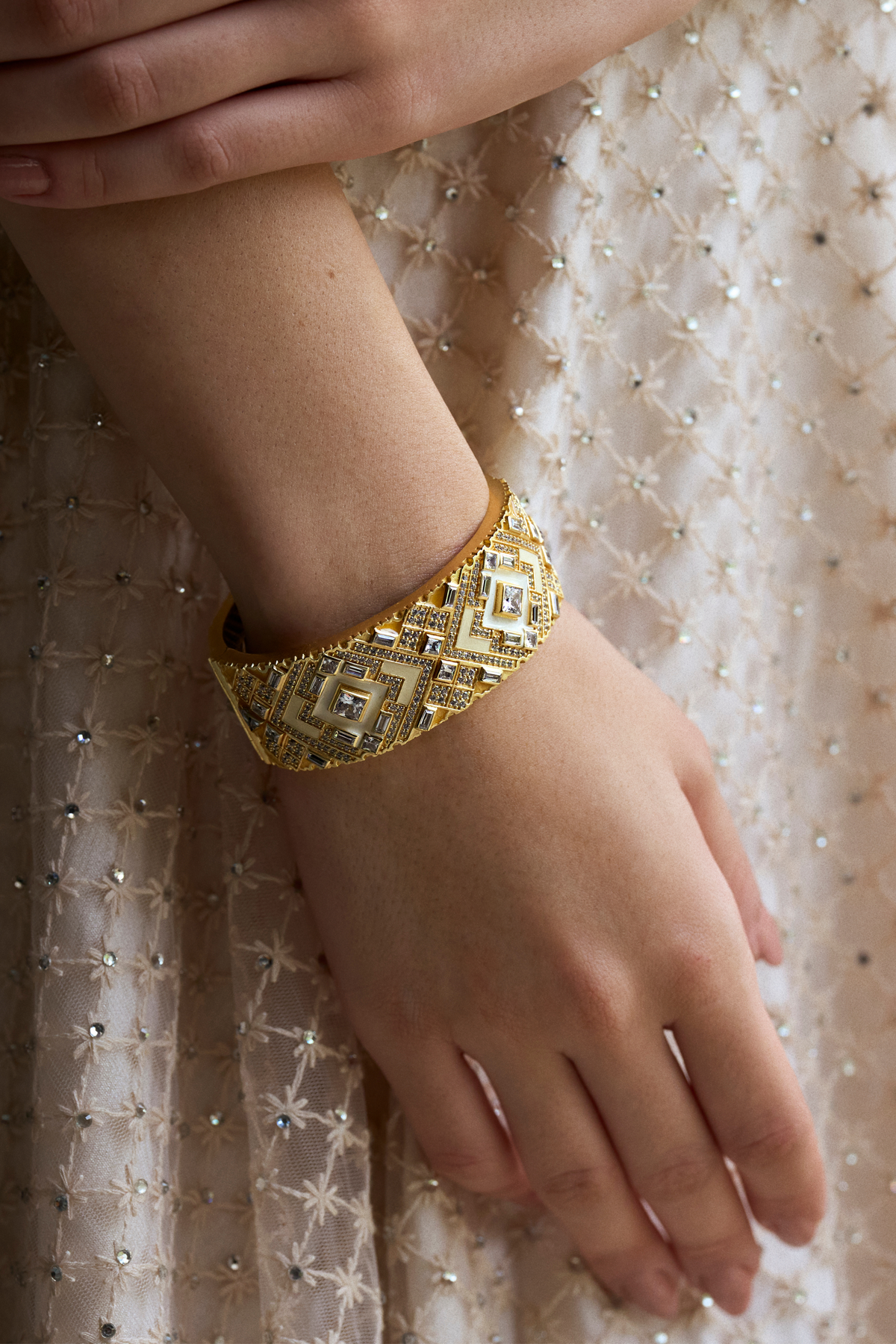 Amelia Bangle