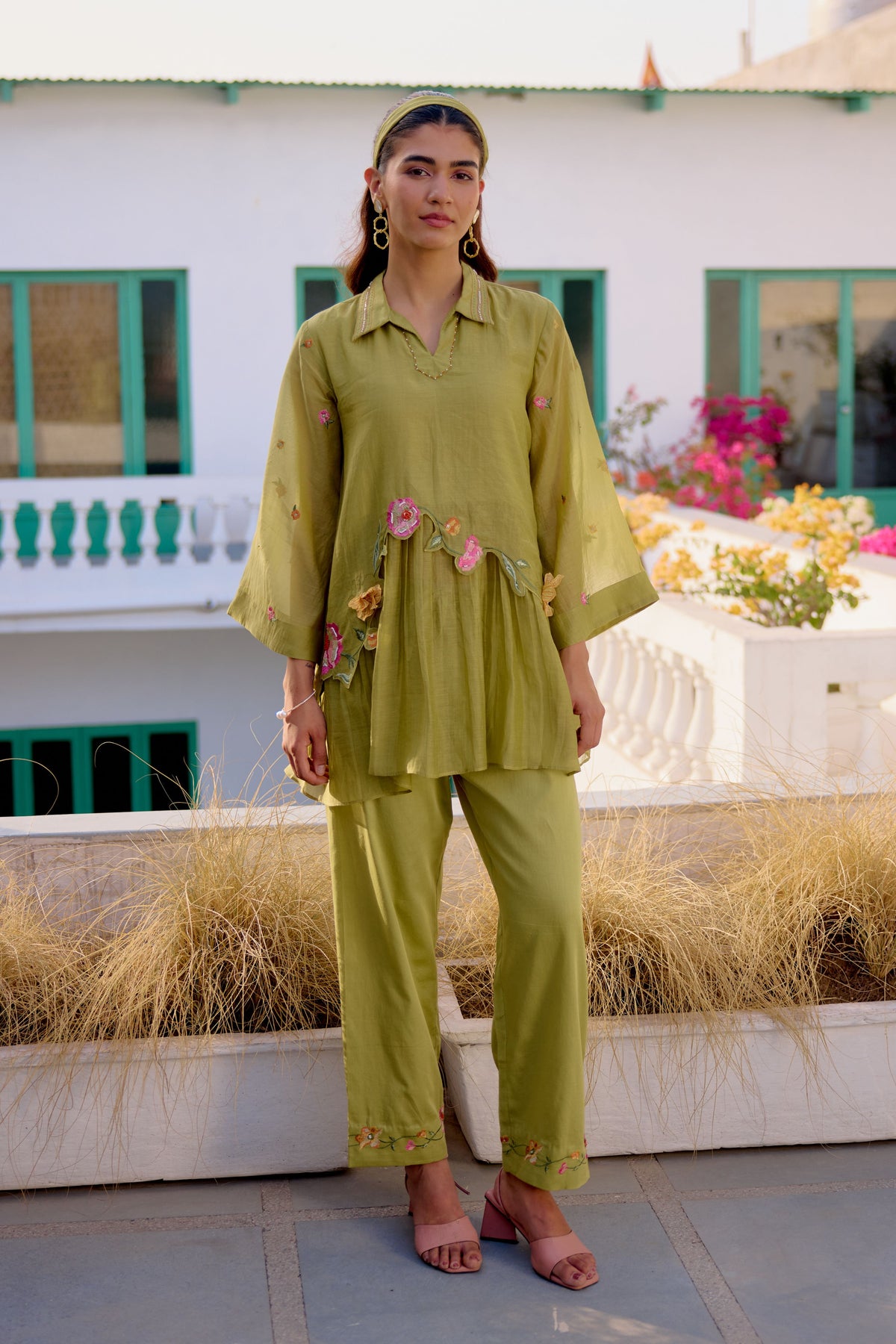 Green Petal Path Cord Set