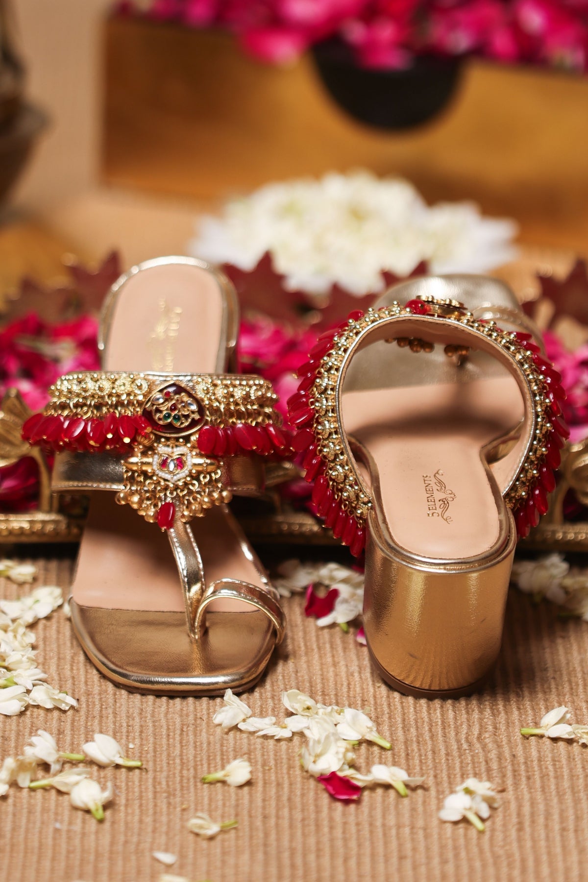 Suryana Kholapuri Heel