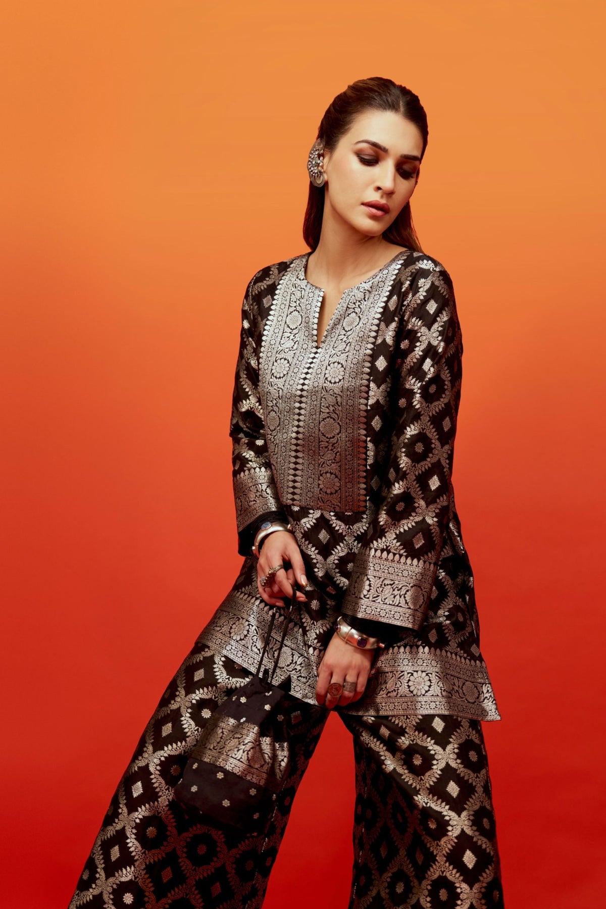 Kriti Sanon in Sobariko