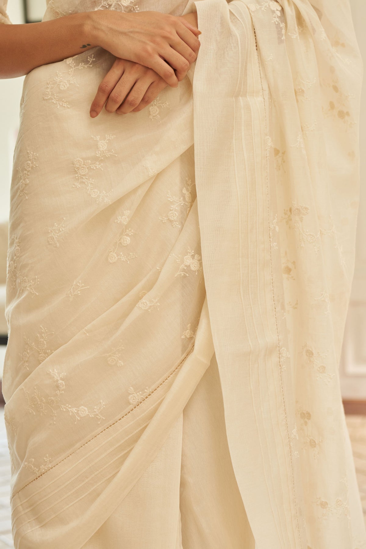 Swan Embroidered Saree