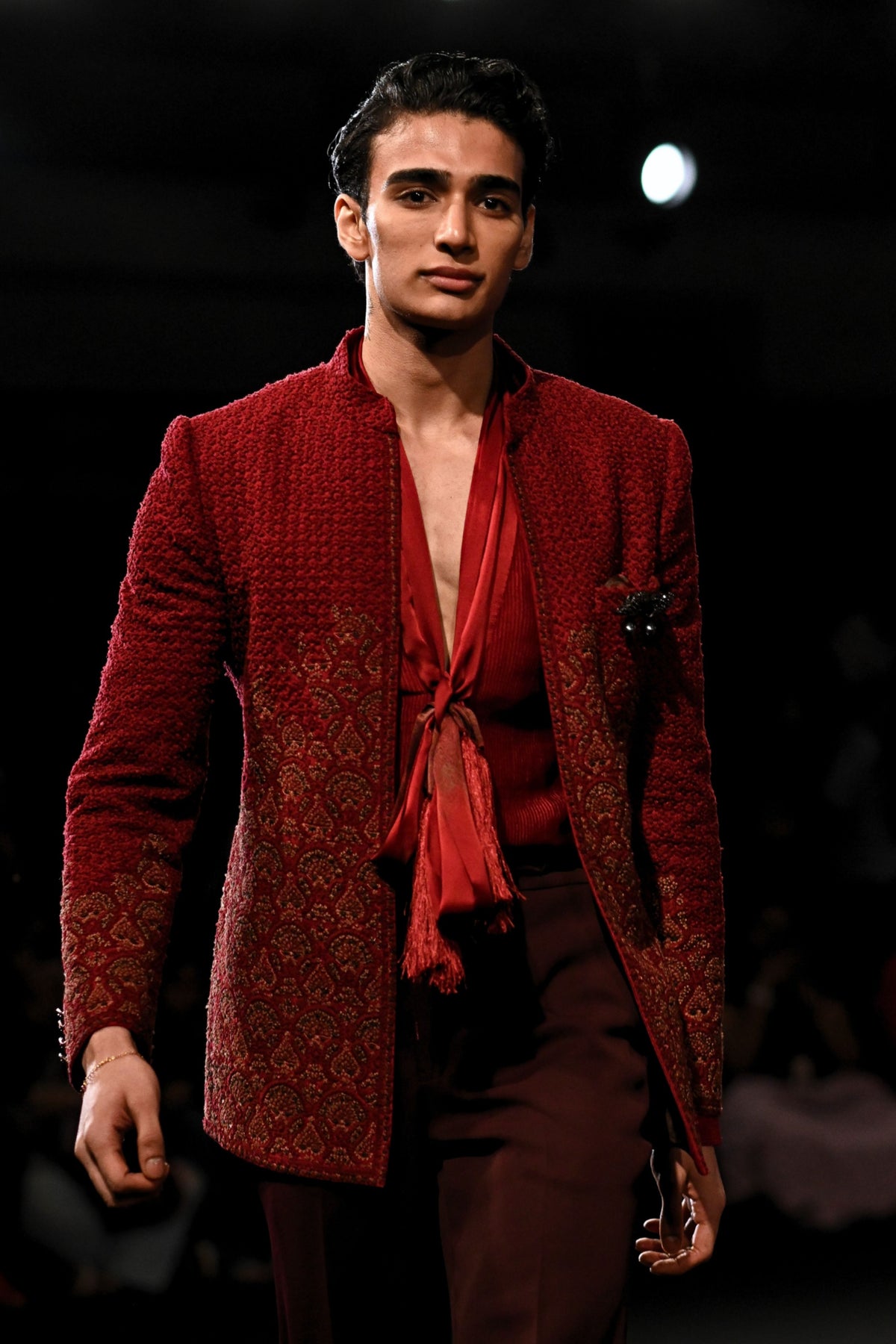 Vayun Jacket Set