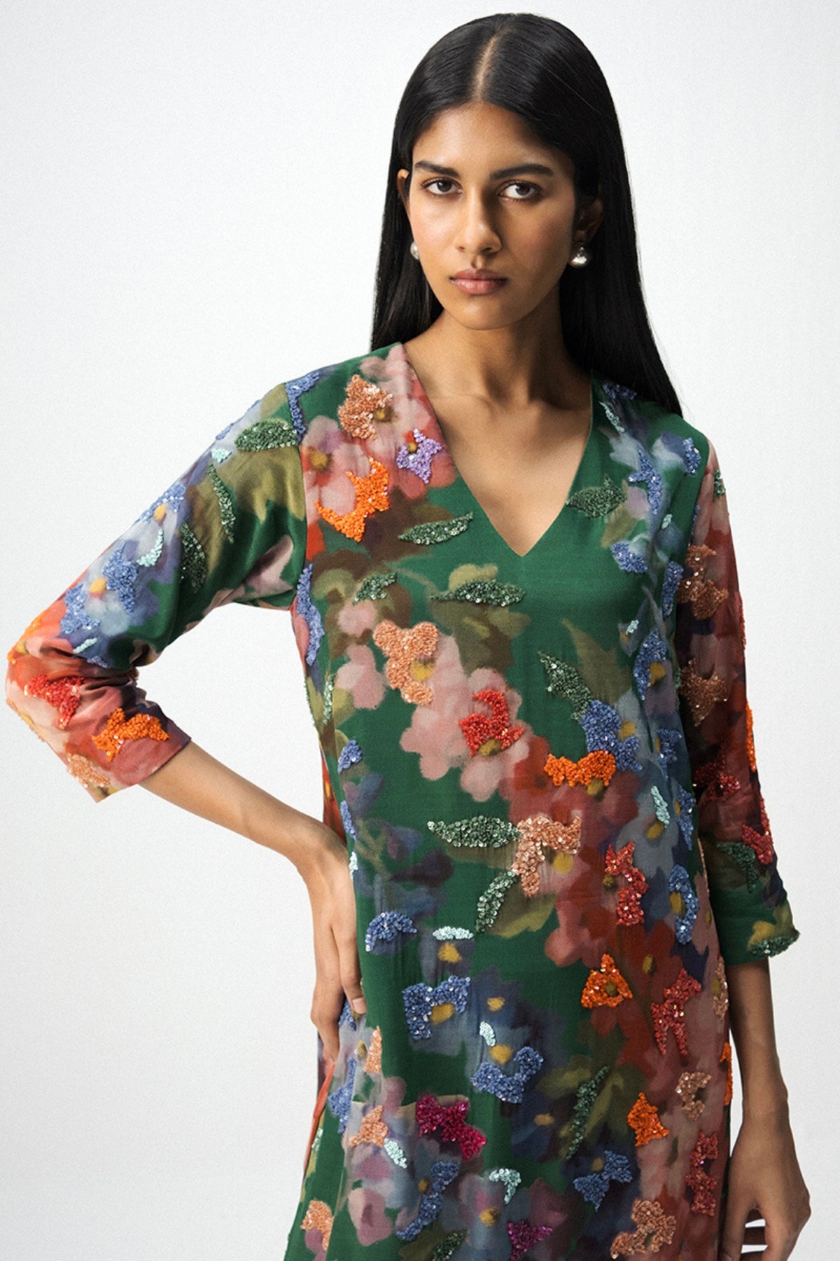 Thea Embroidered Kurta Set