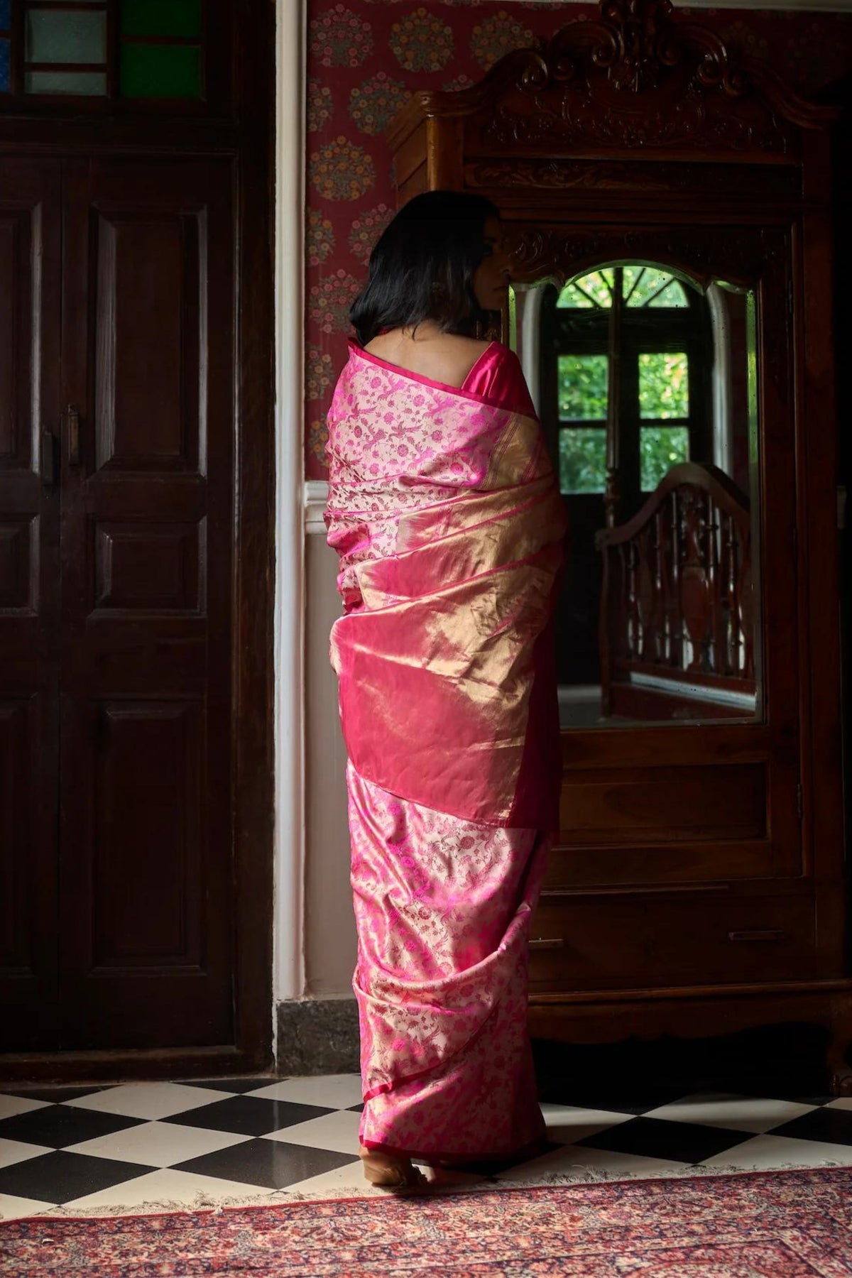 Natkhat Chiraiya Gulabi Tanchoi Benarasi Handloom Saree