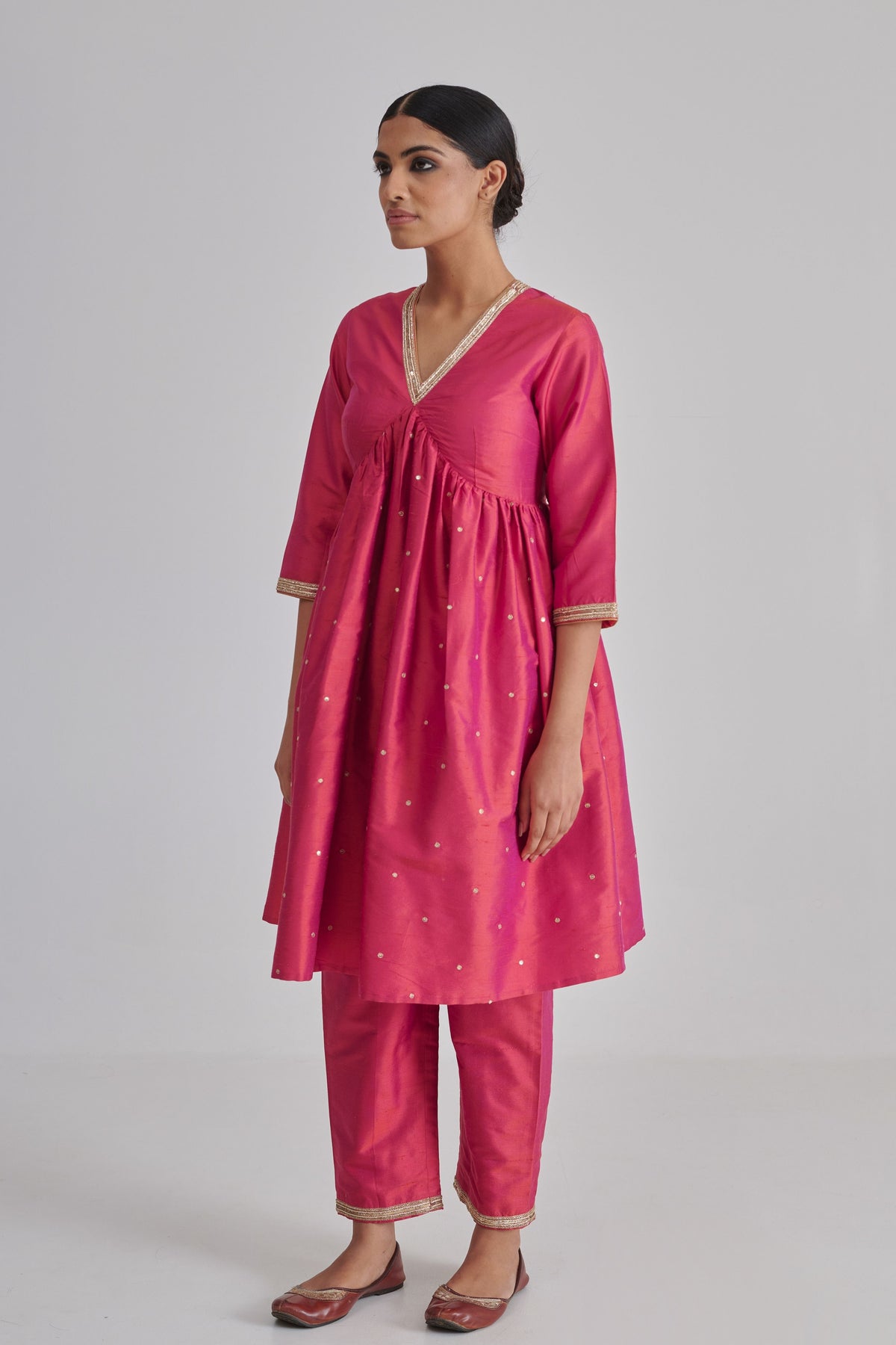 Raha Kurta Set