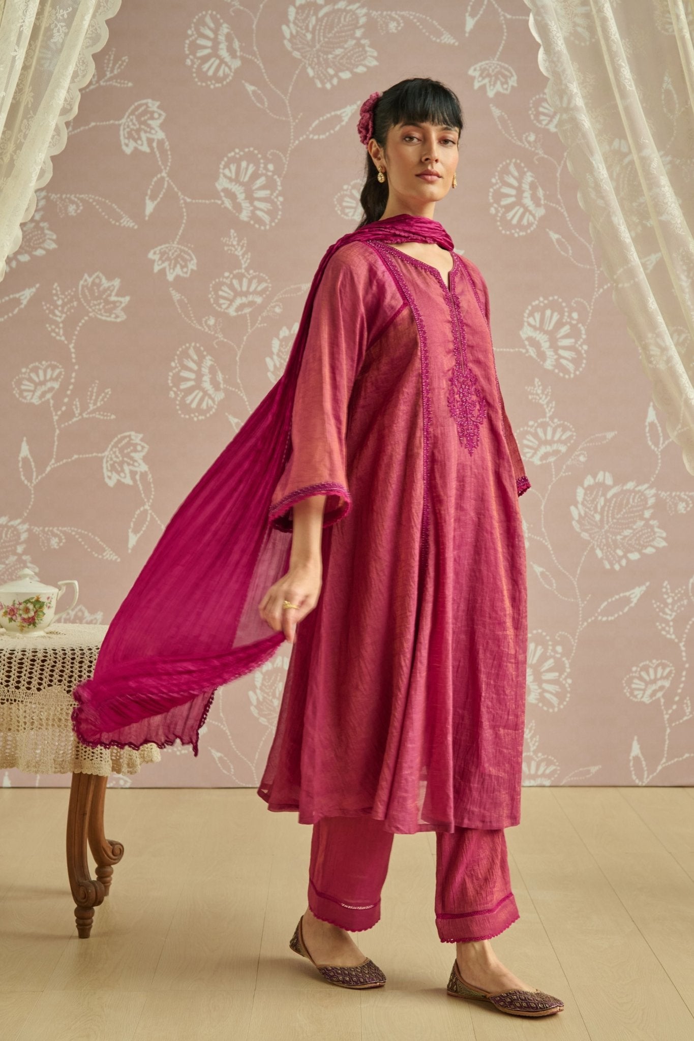 Magenta Tara Kurta Set - Kritika Dawar - Elahe