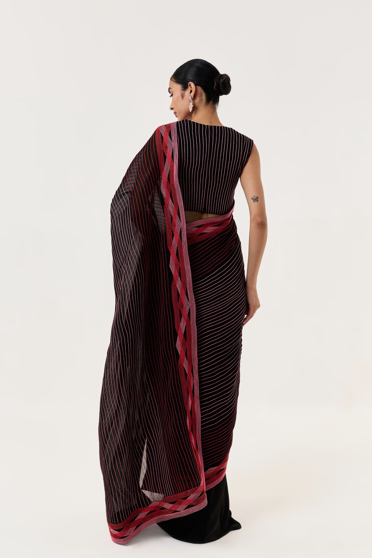 Entwined Black Red Corded Saree