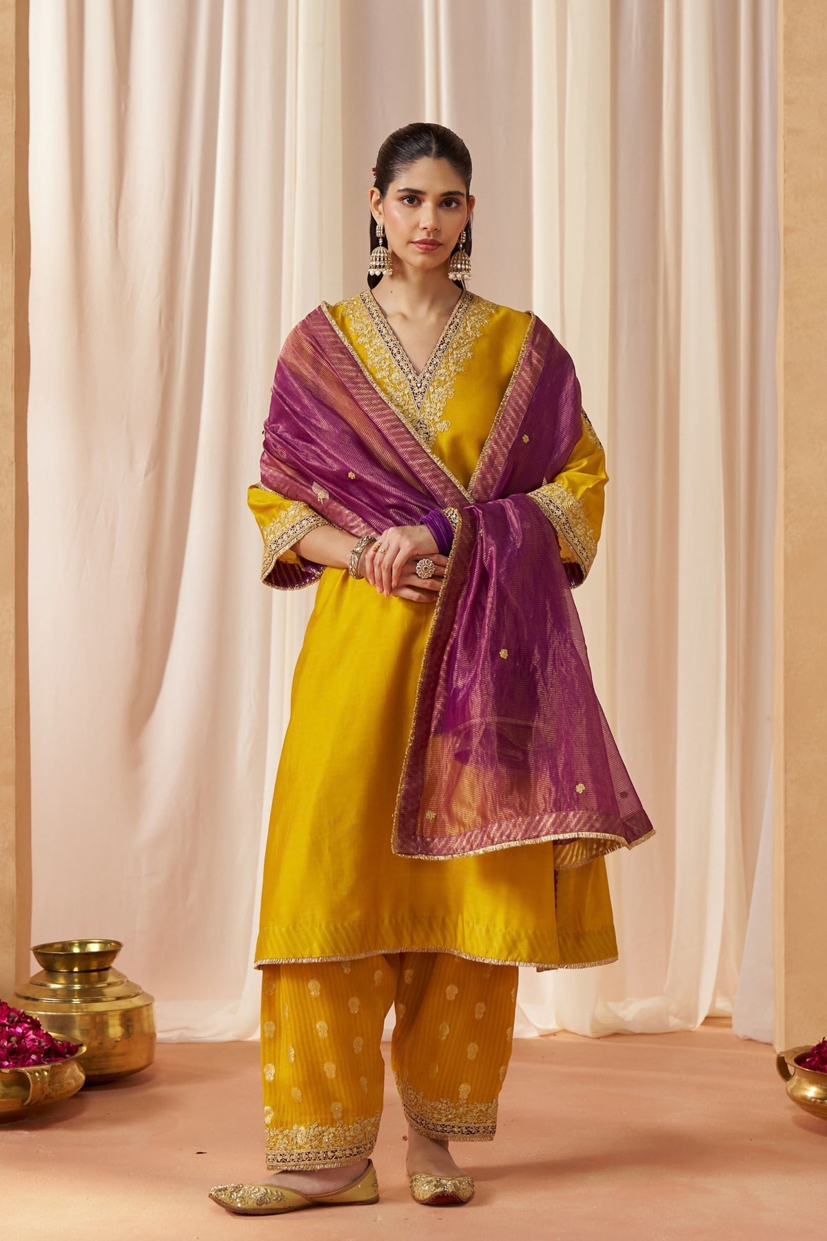 Liana Mustard Chauga Set