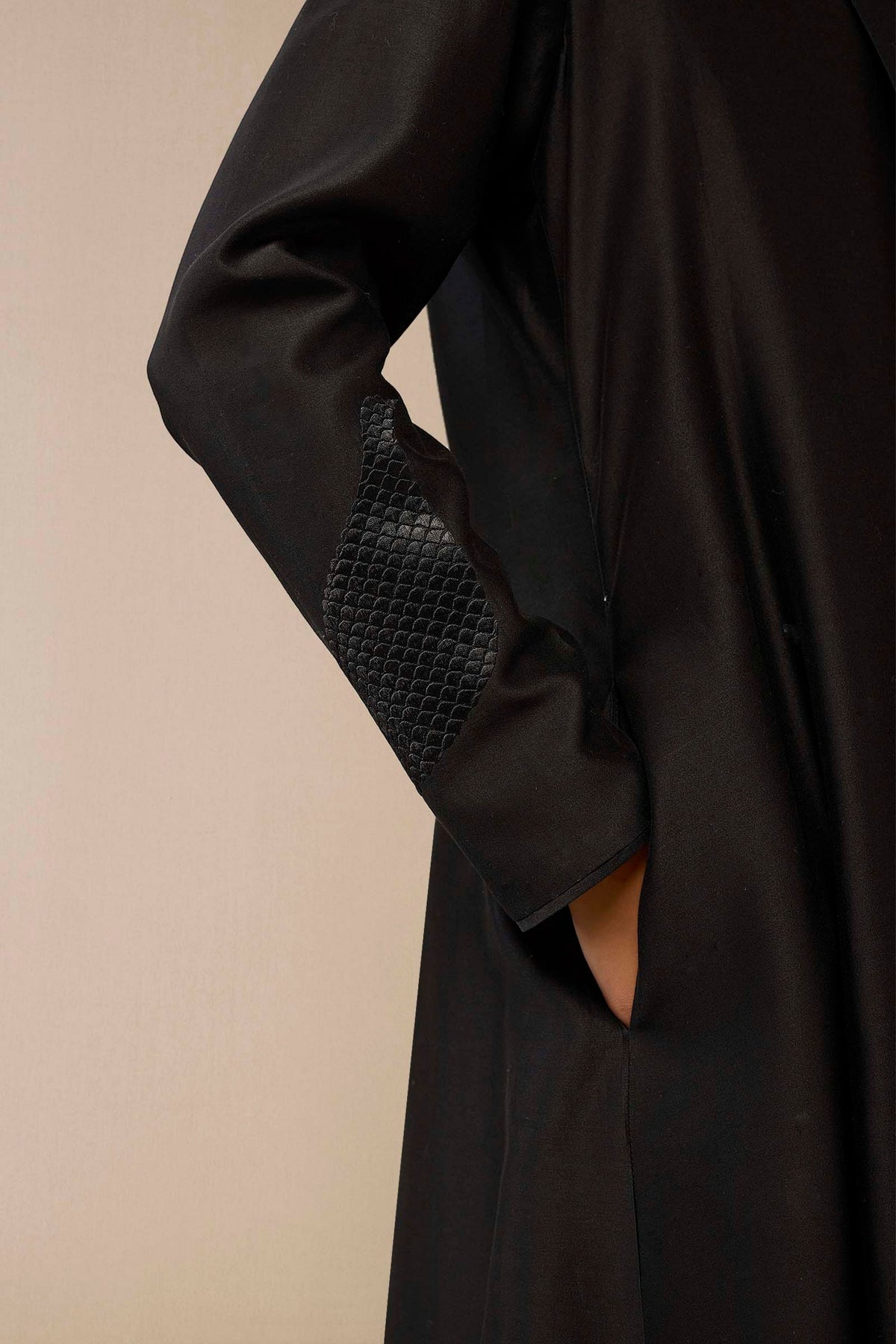 Black Dil-e-zaar Jacket Set