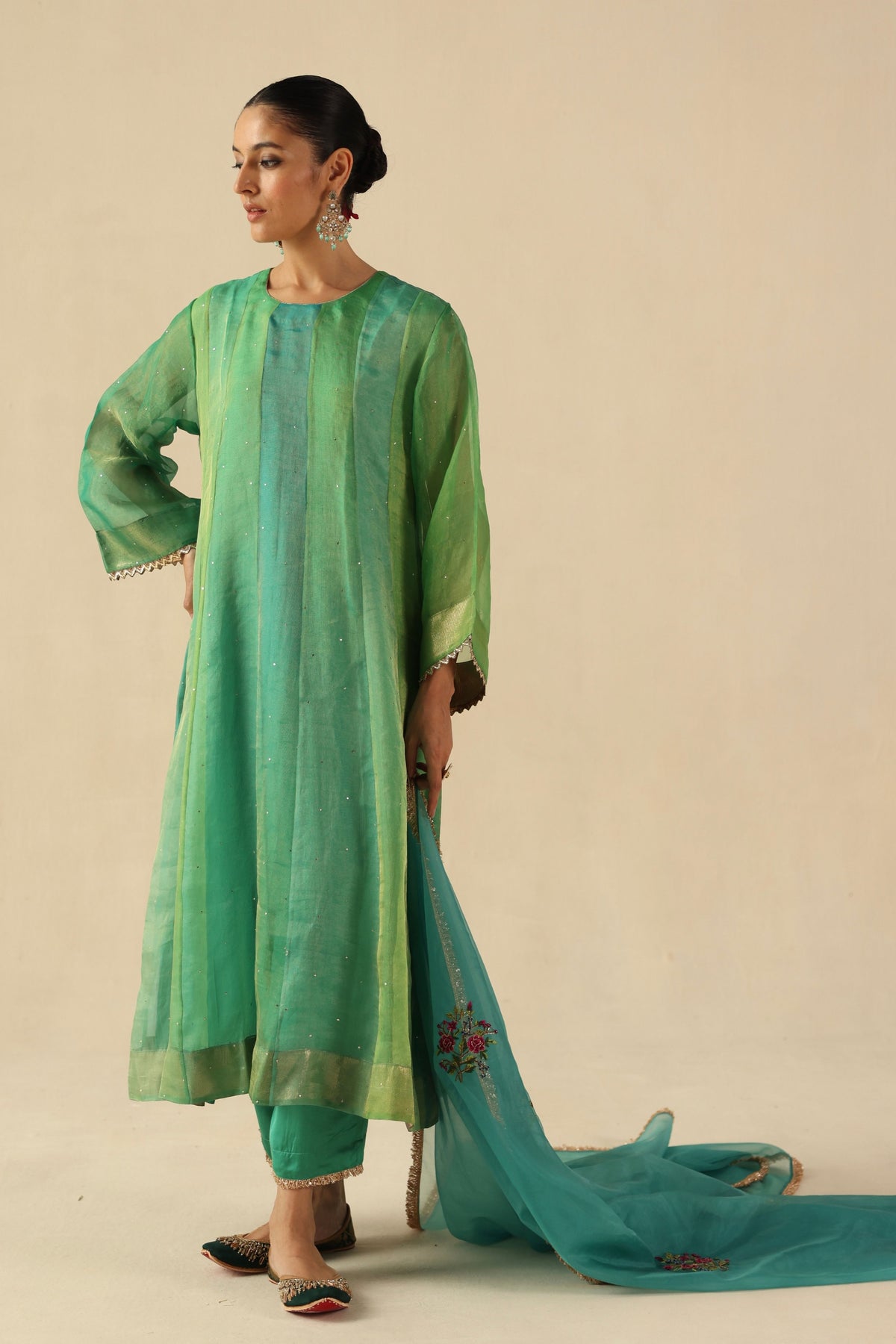 Rimjhim Kurta Set