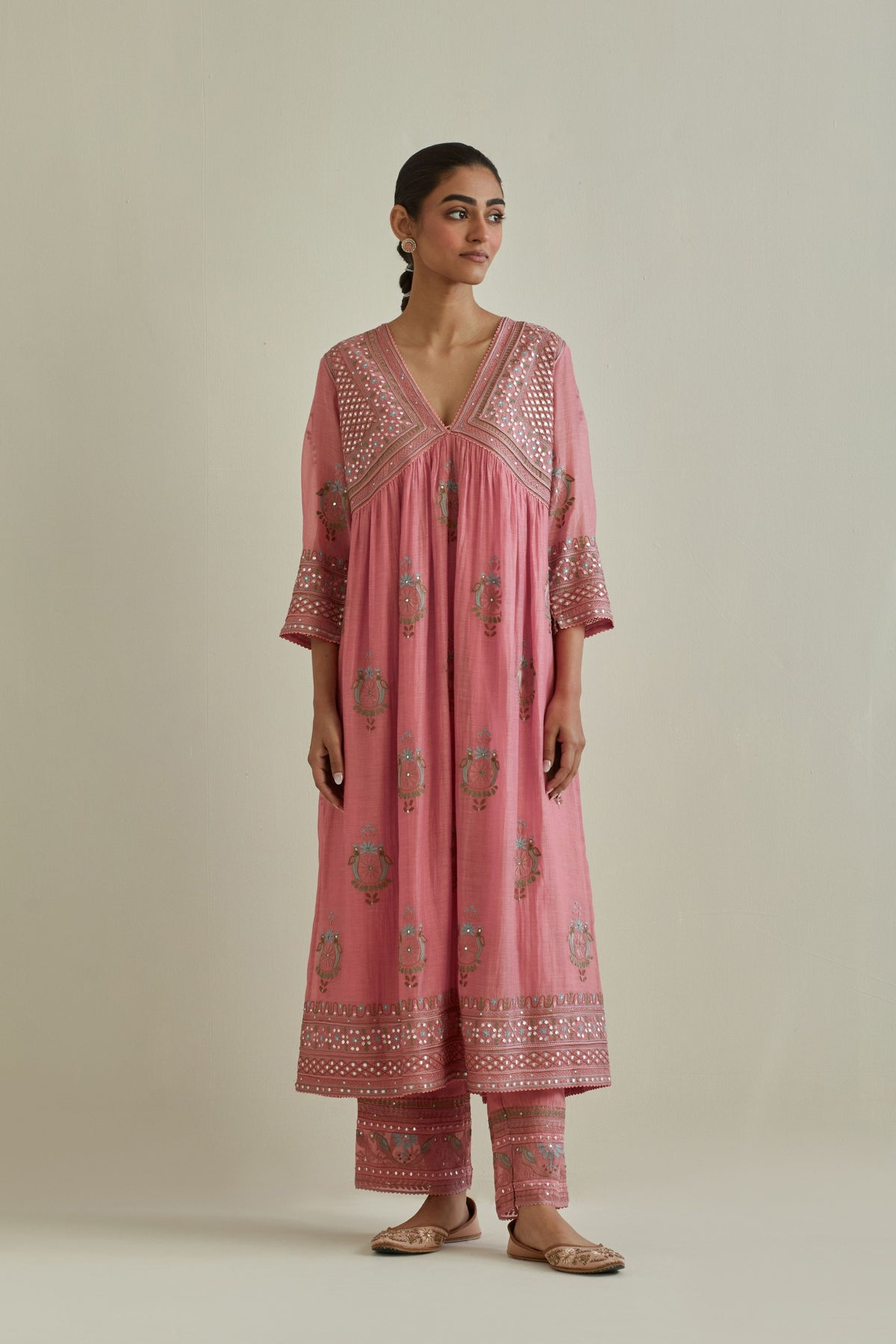 Pink V Neck Yoke Kurta Set