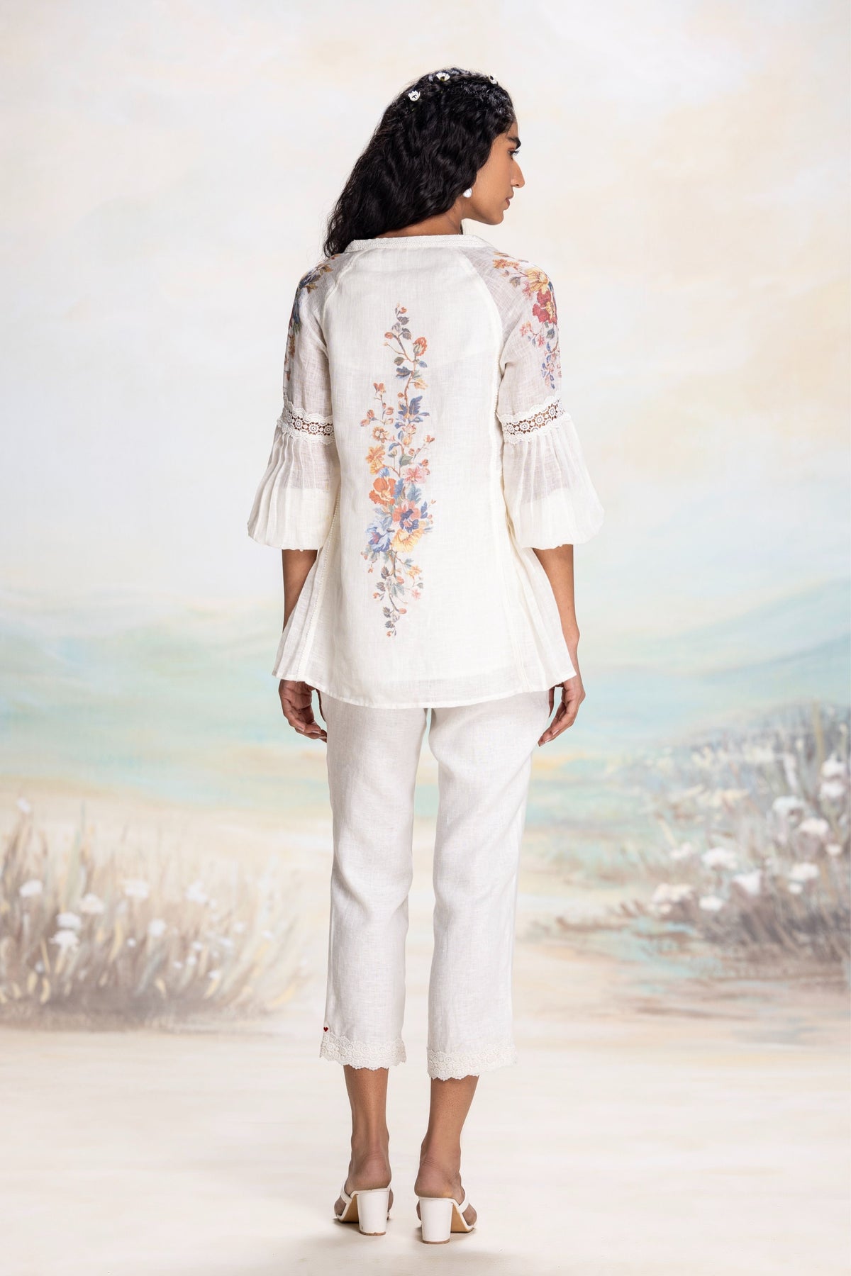 Vintage Rosa Wreath Swan Co-ord Set