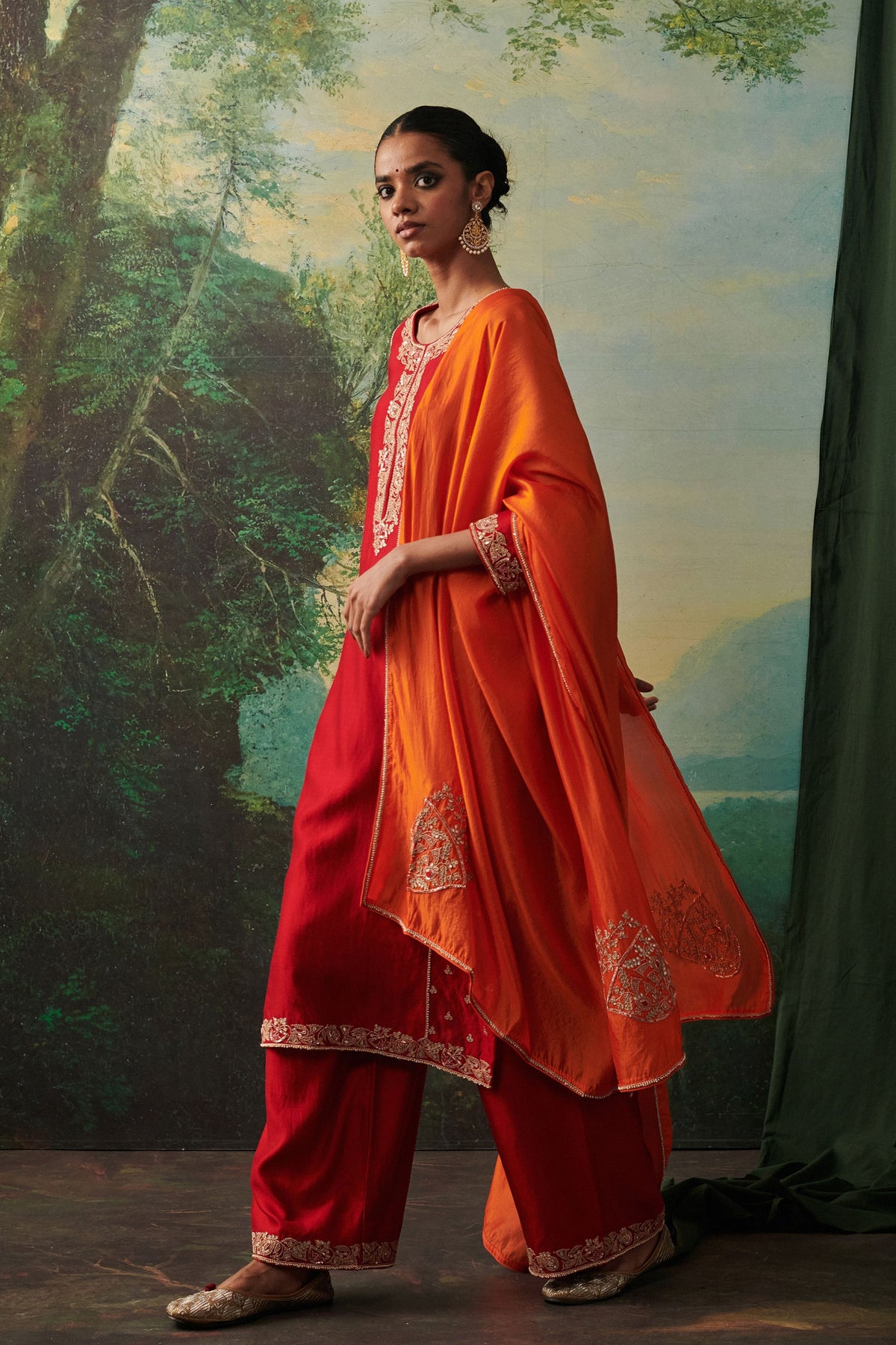 Meeka Dupatta