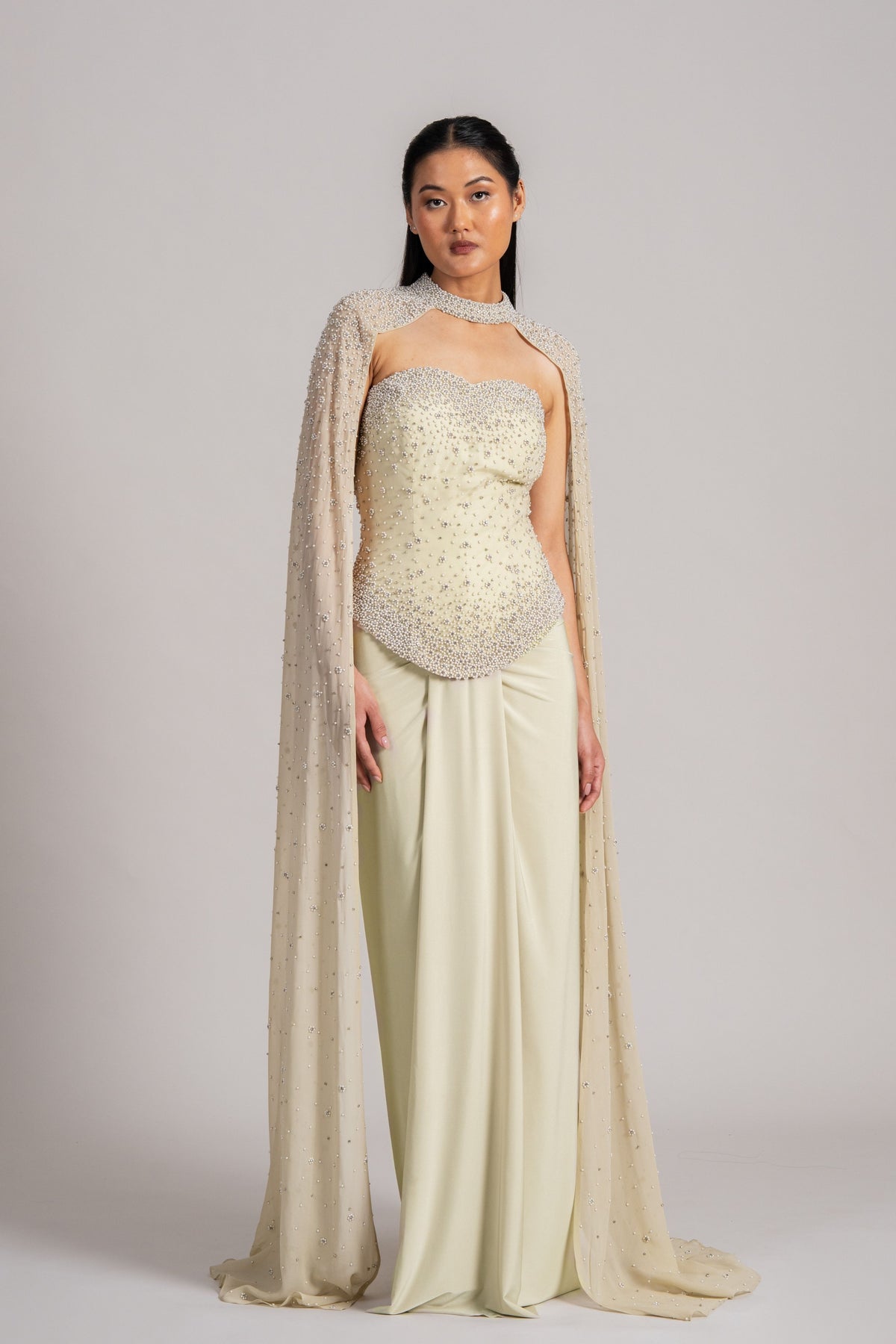 Pearl Meteor Cape Set