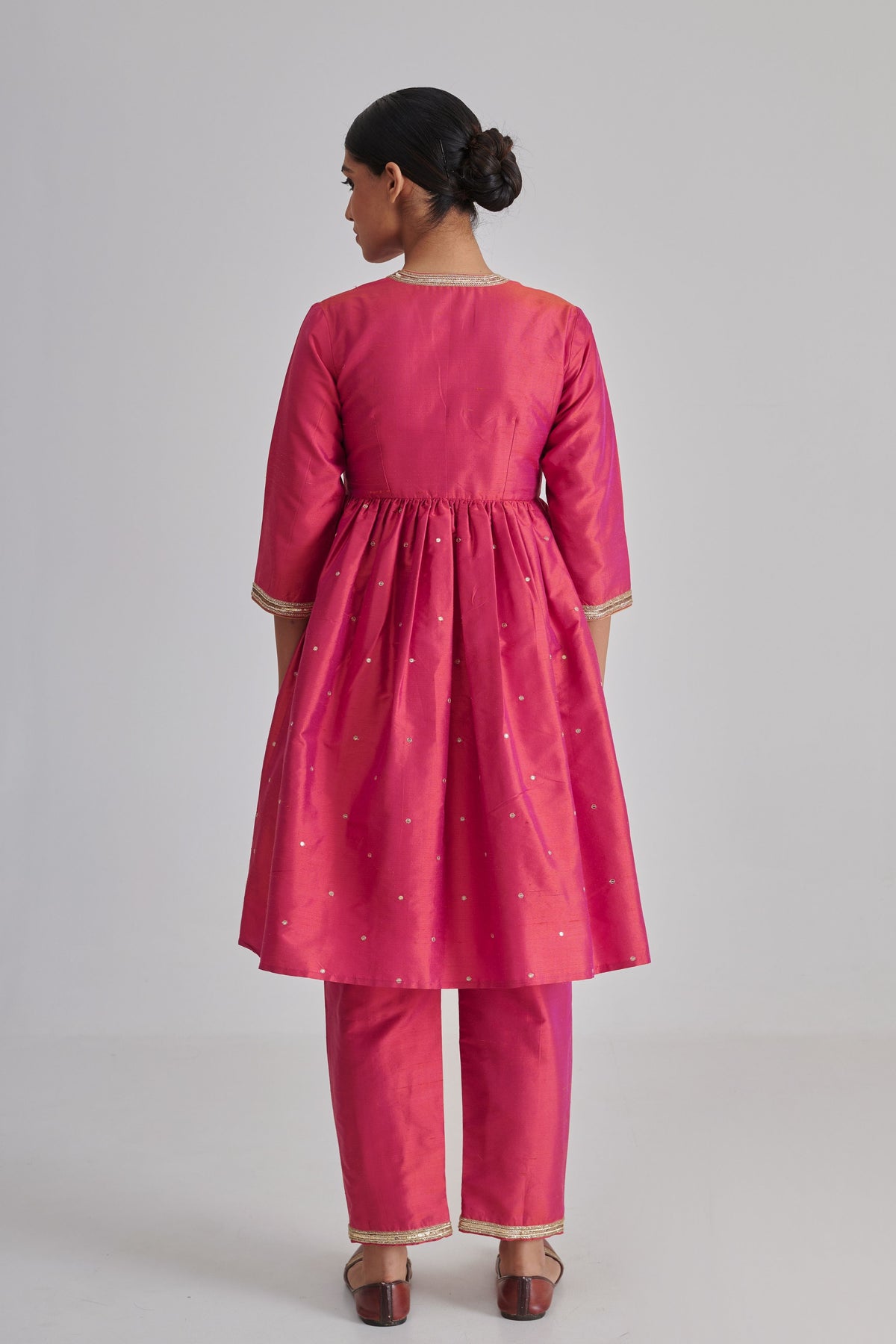 Raha Kurta Set