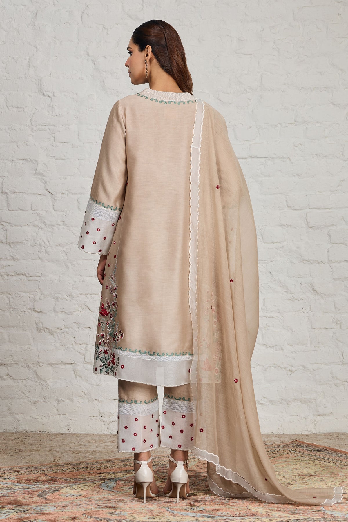 Eira Beige Kurta Set