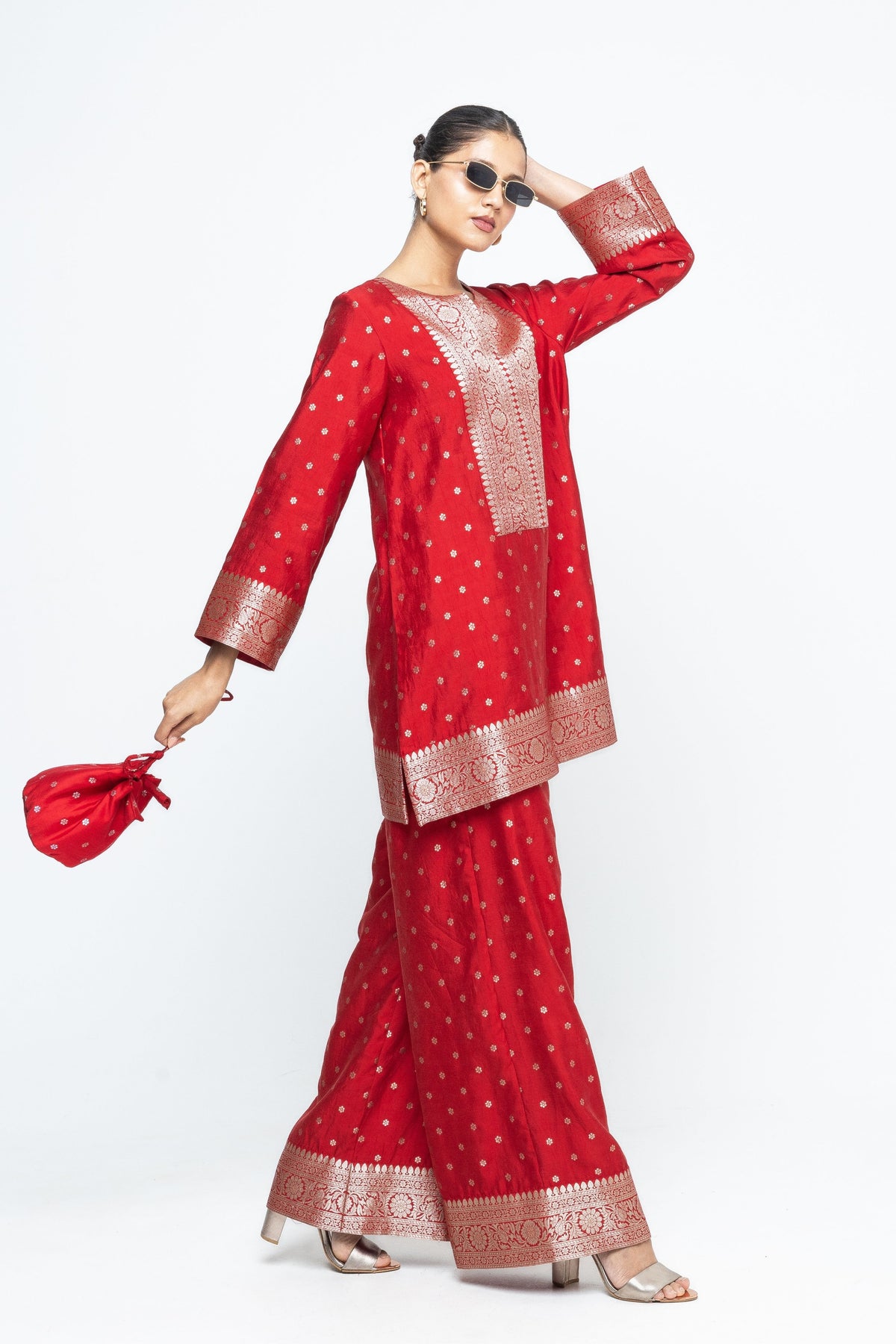 Mehak- Red Butti Tunic Set