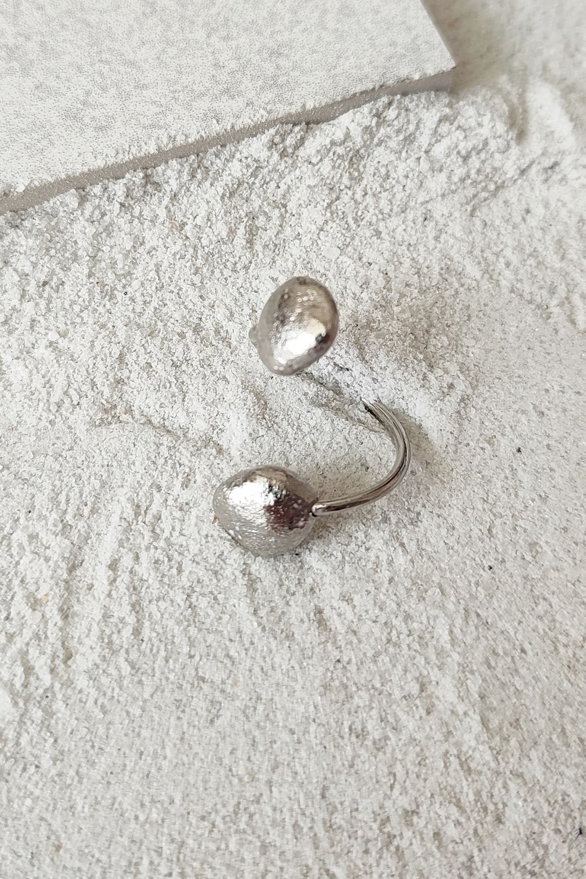 Kin Medium Silver Ring