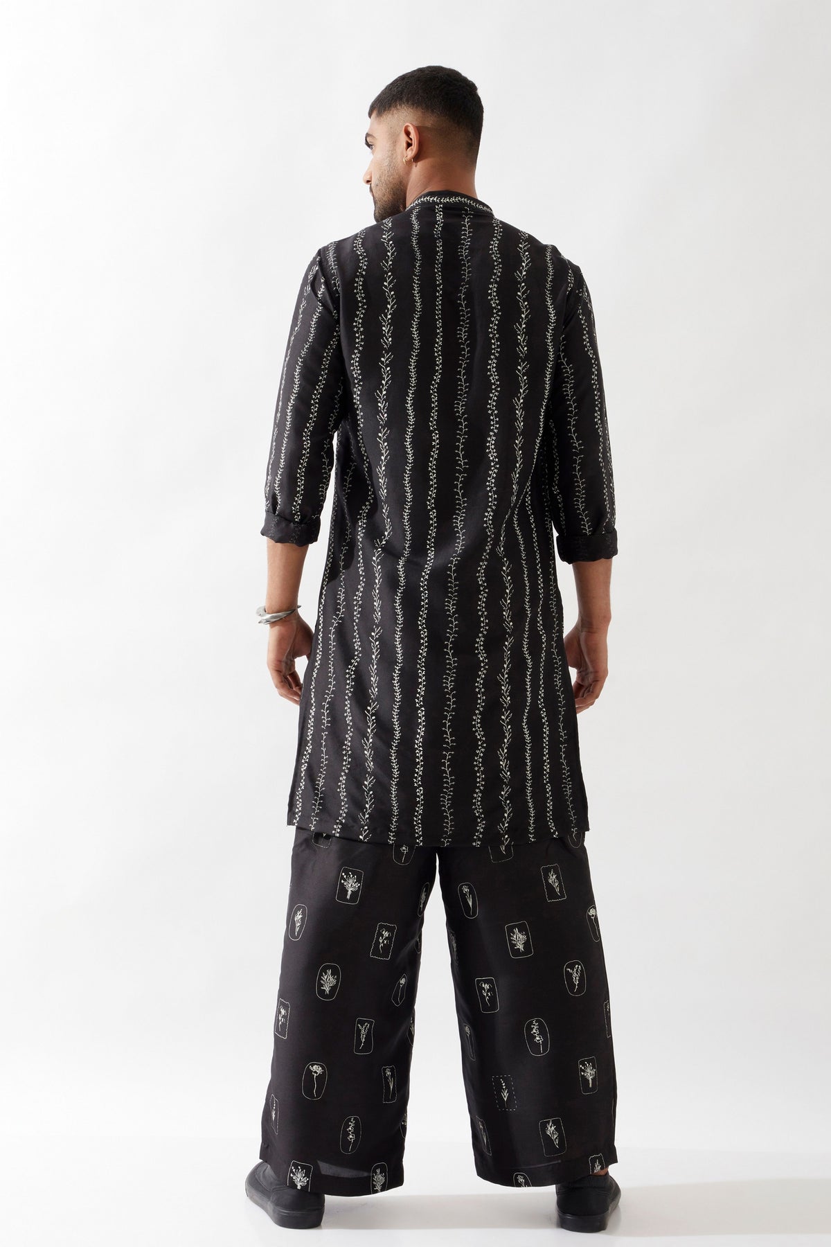 Irvin Vine Black Kurta Set