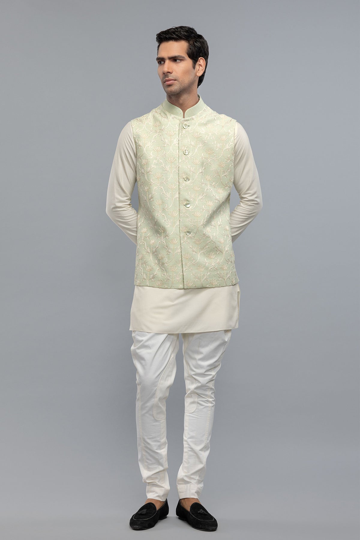 Resham Embroidered Matka Bundi