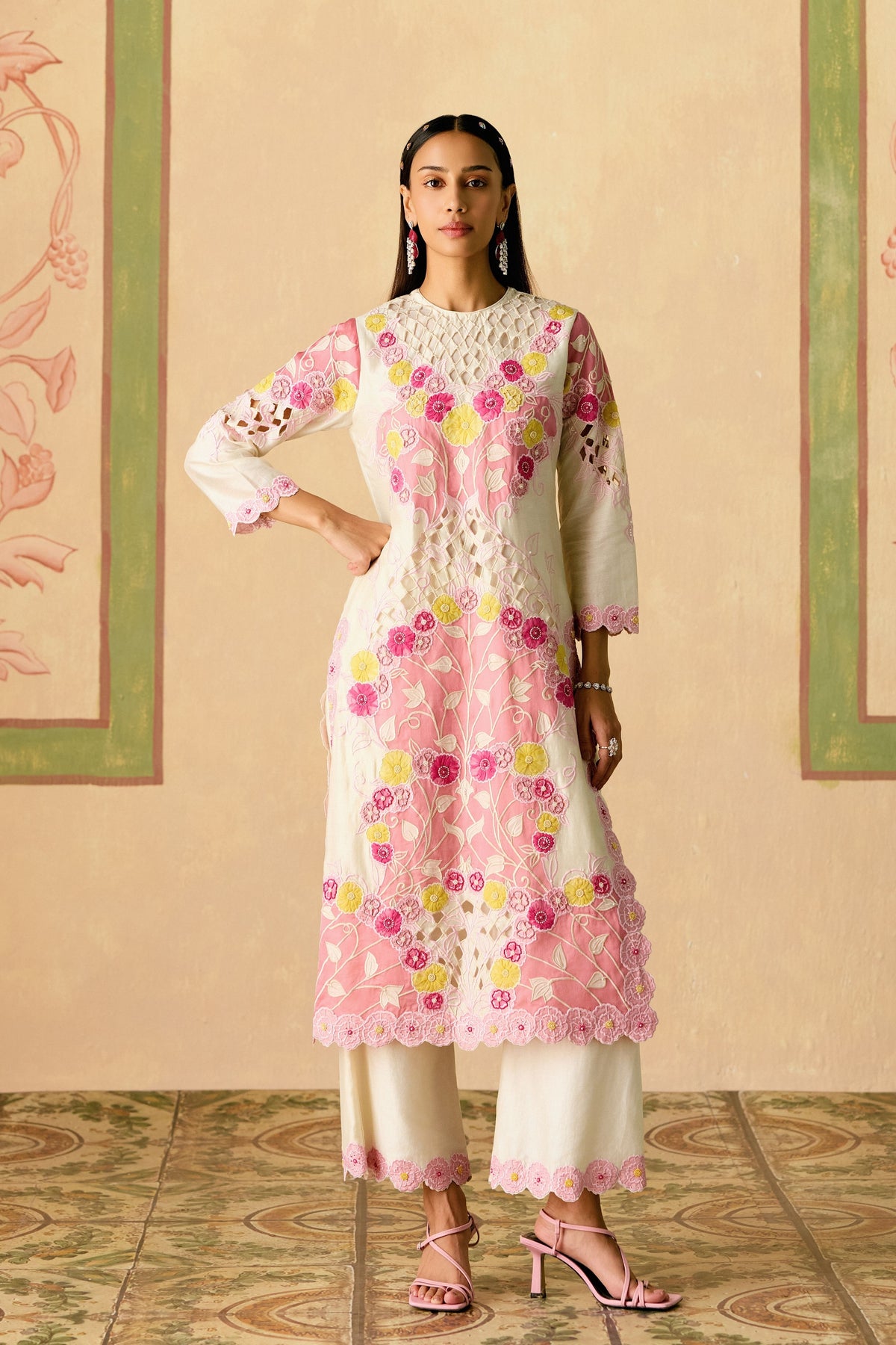 Applique Kurta Set