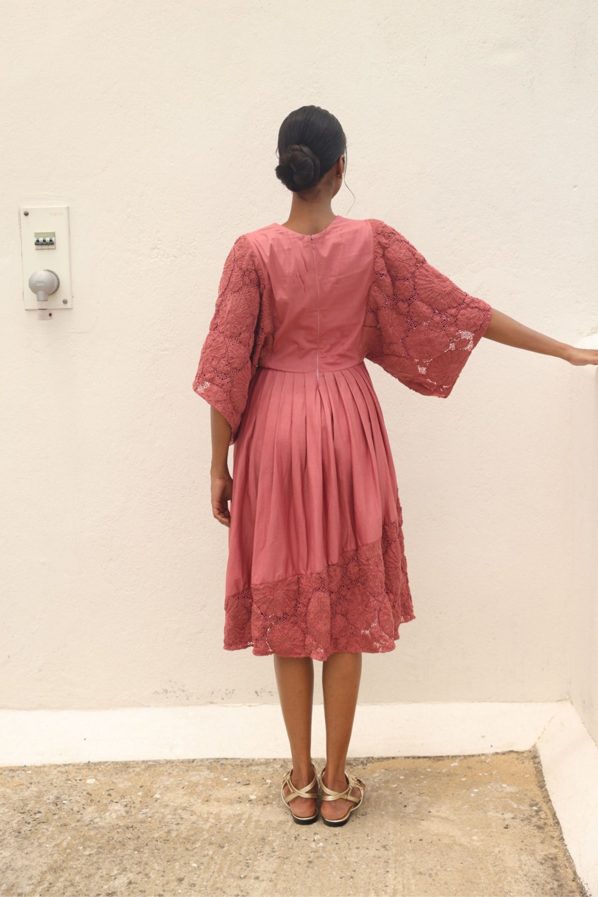 Mauvewood De-stress Midi Dress