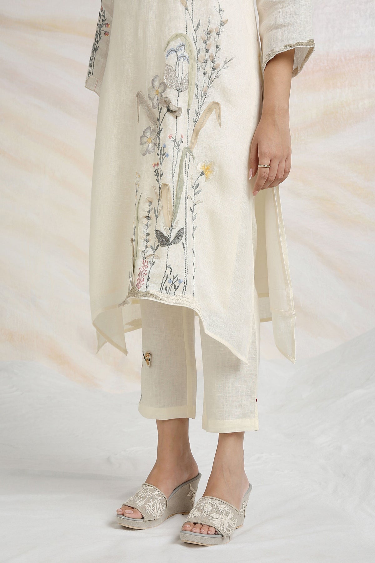 Off White Prairie Kurta Set