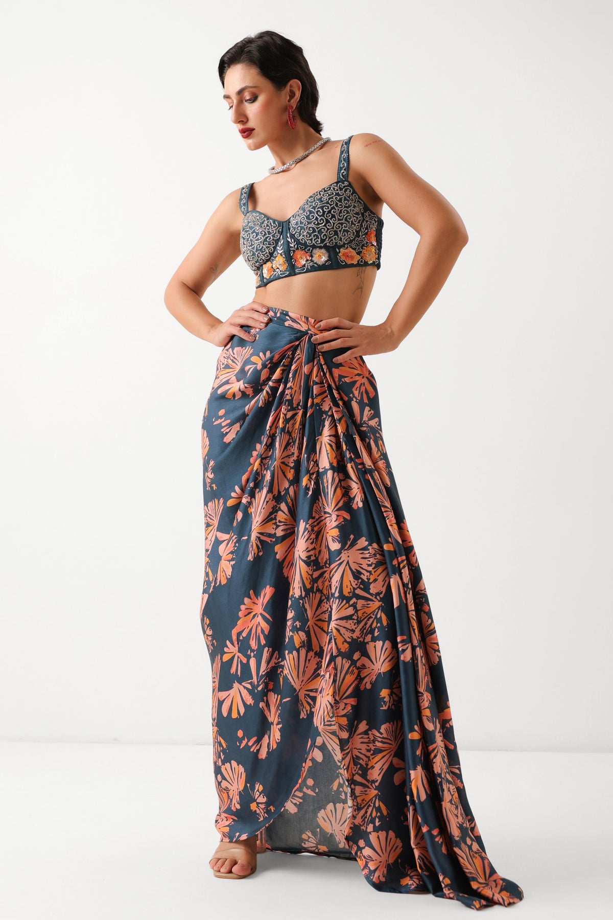 Prussian Teriza Cape Set