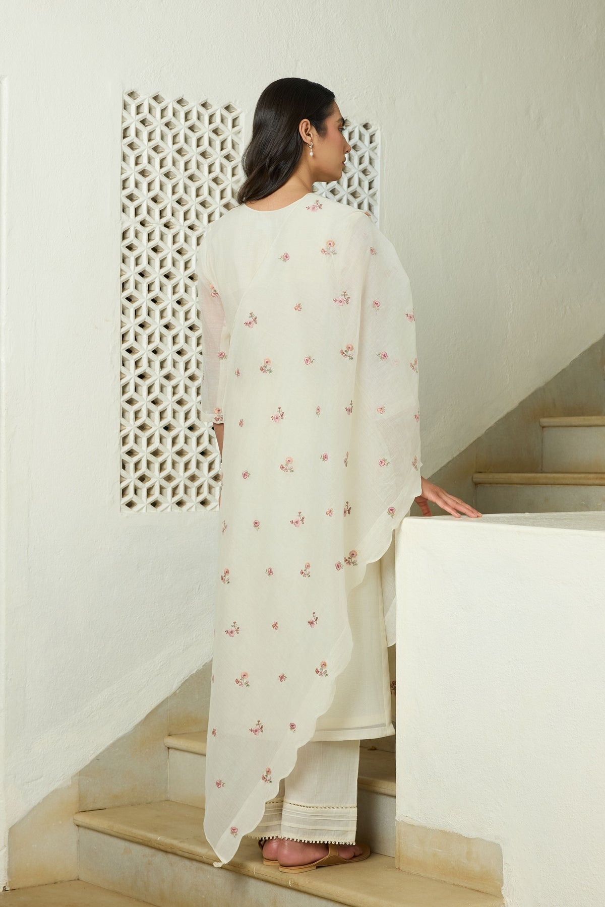 Ivory Floral Embroidered Kurta Set