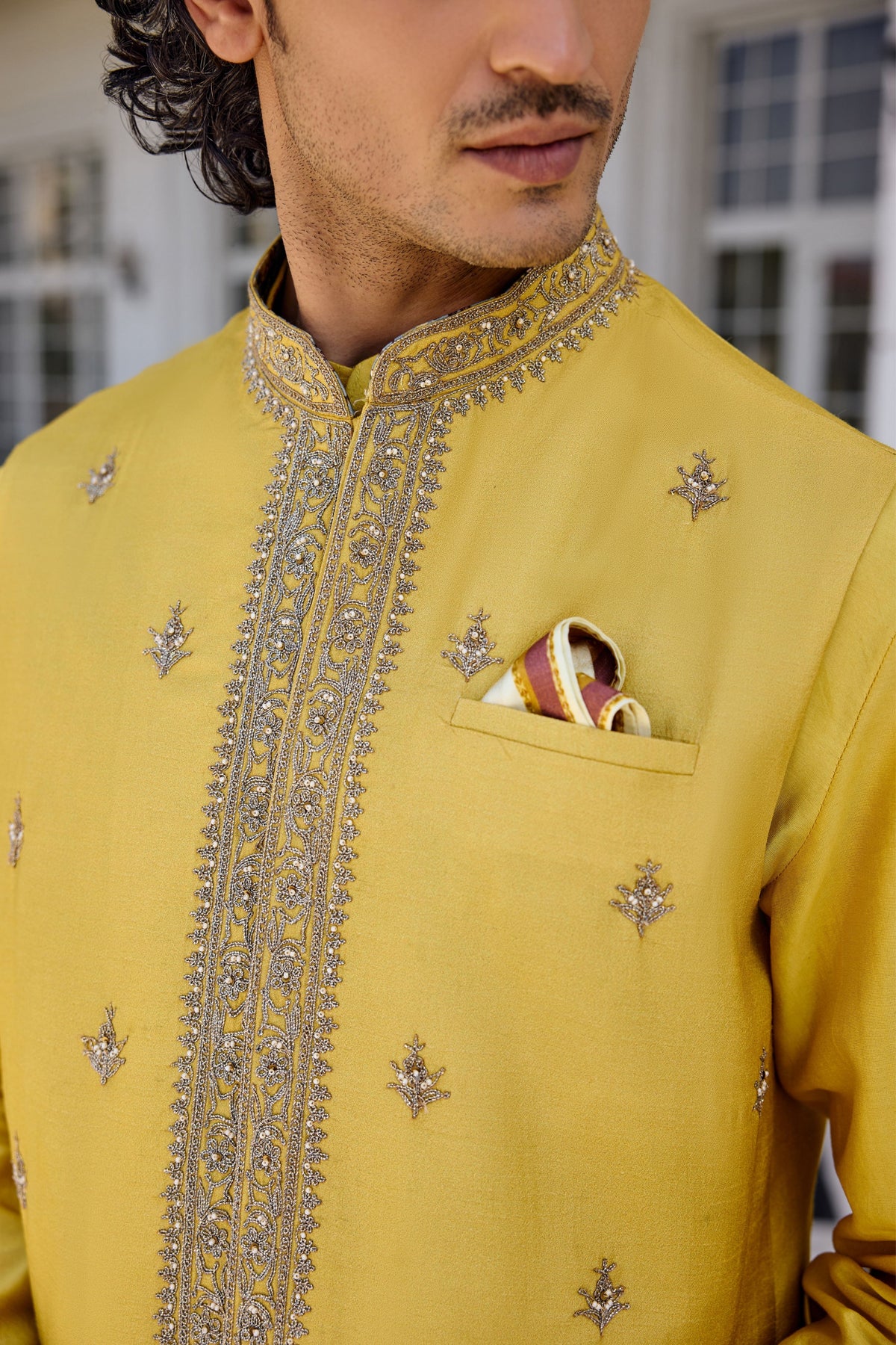 Zunaid Thread Work Bandi Set