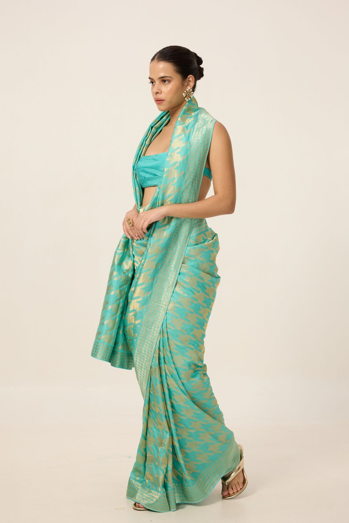 Turquoise Blue Gerum Saree