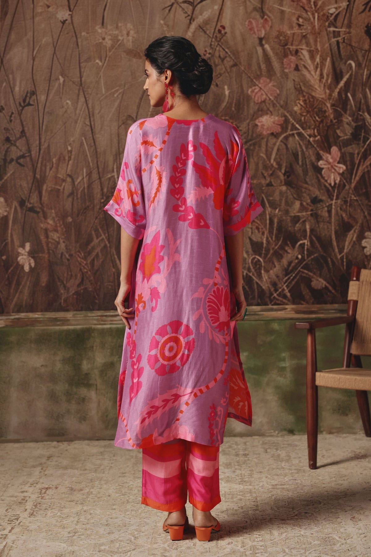 Garden Caravan Kurta Set