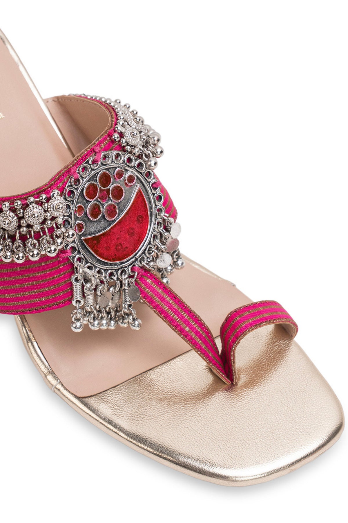 Raqsheel Heels