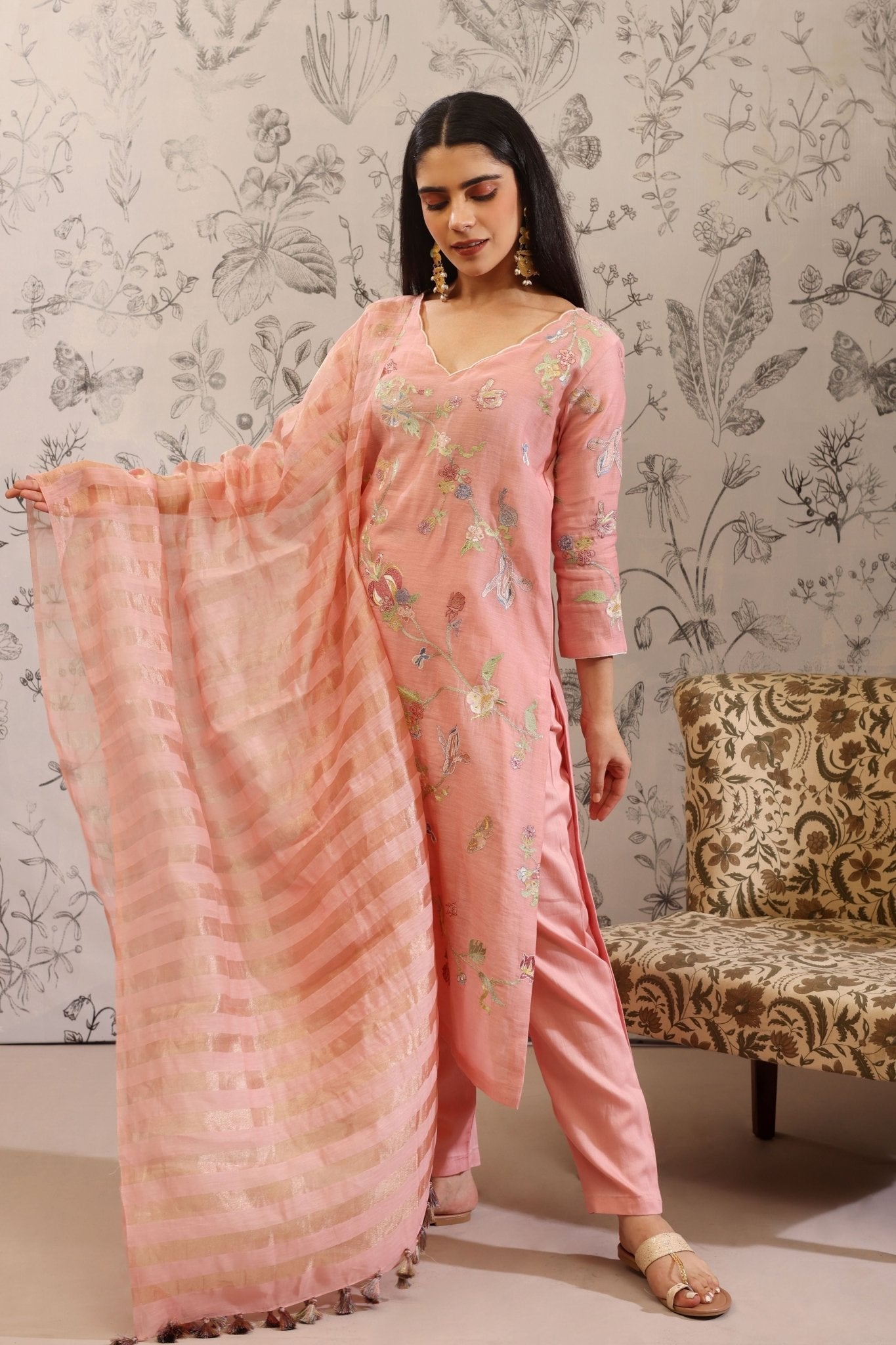 Harita Pink Kurta Set - Taisha - Elahe