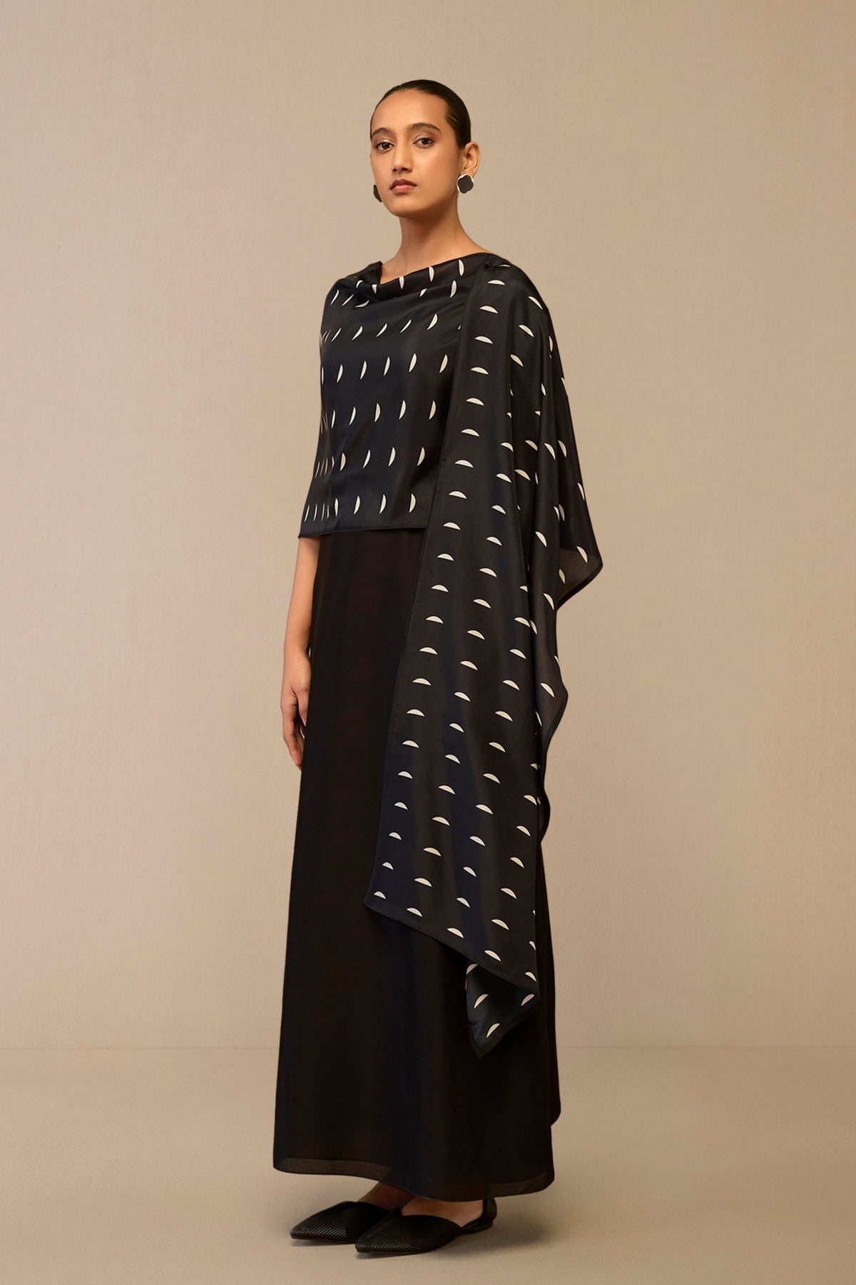 Black Dilse Scarf