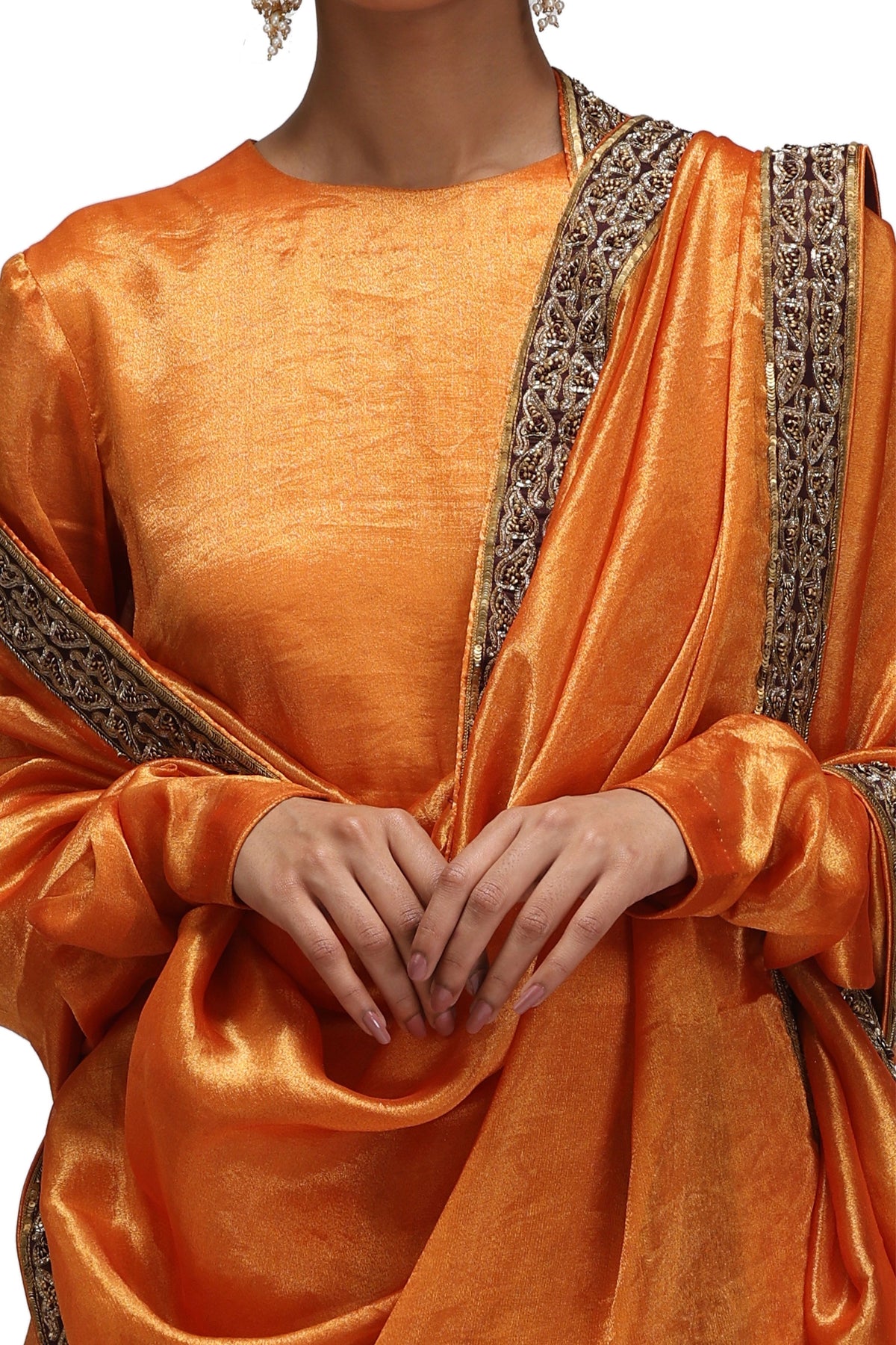 Vidhatari Kurta Set