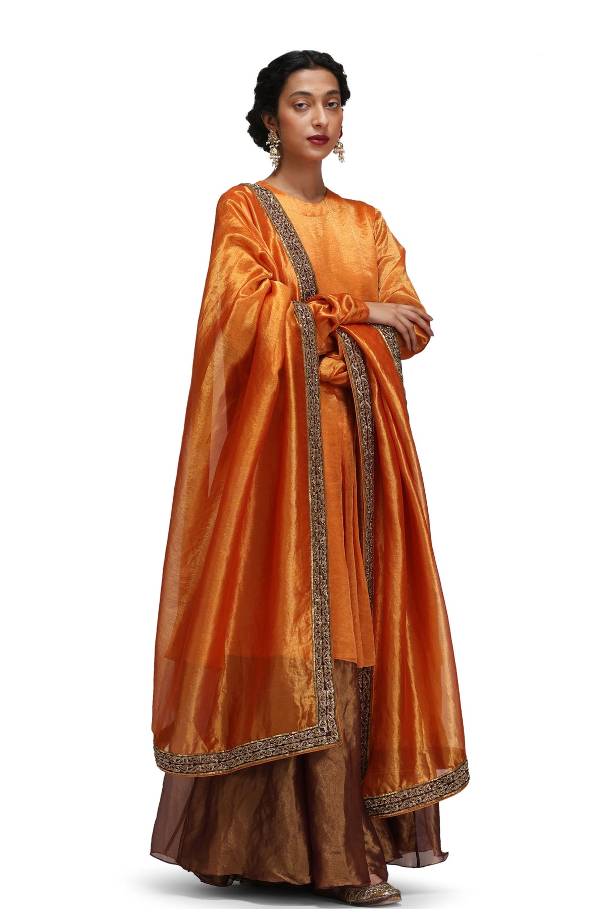Vidhatari Kurta Set